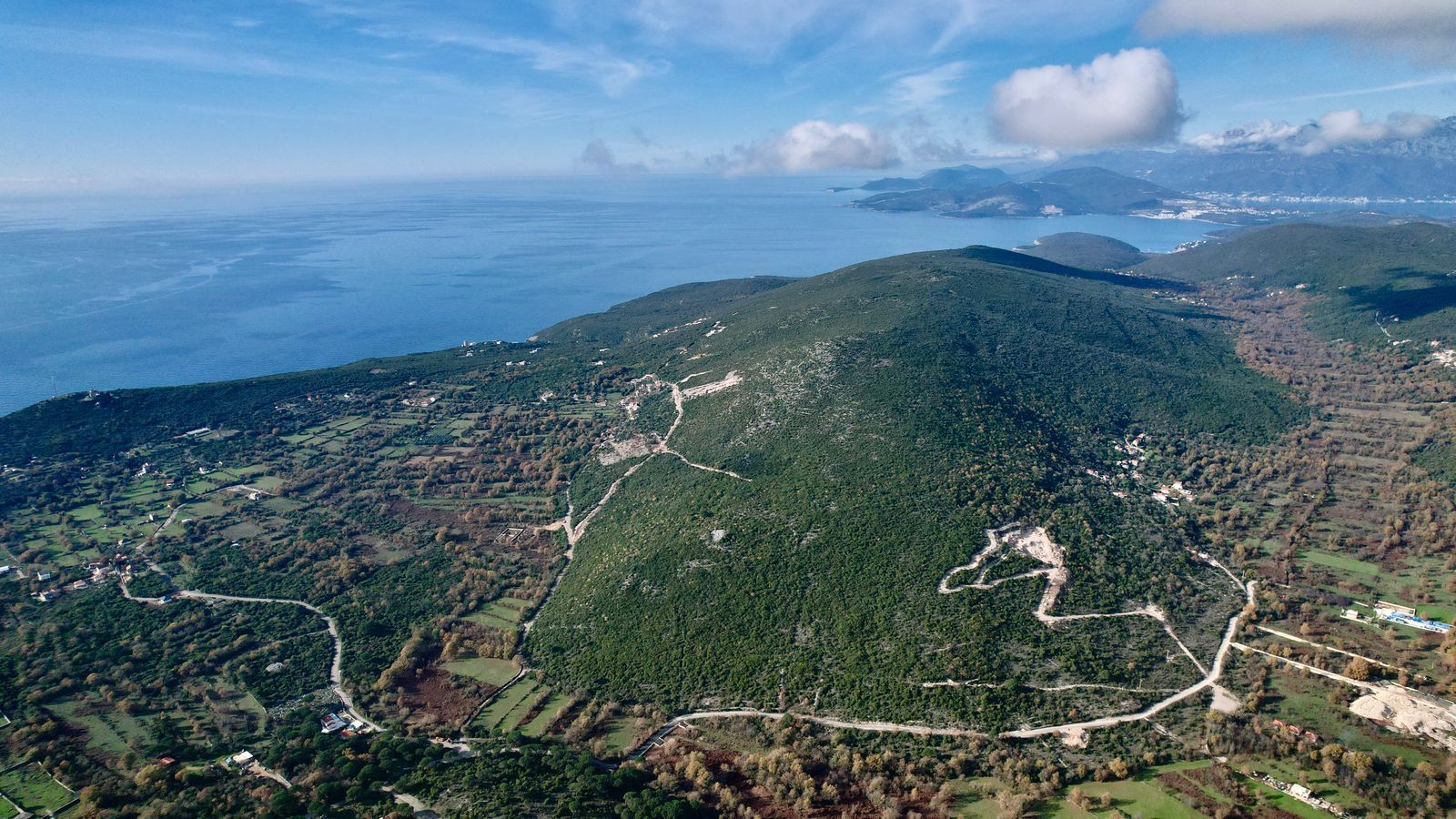 Prodaja urbanizovanog zemljista 1500m² – Zagora, Kotor - Amfora Real Estate