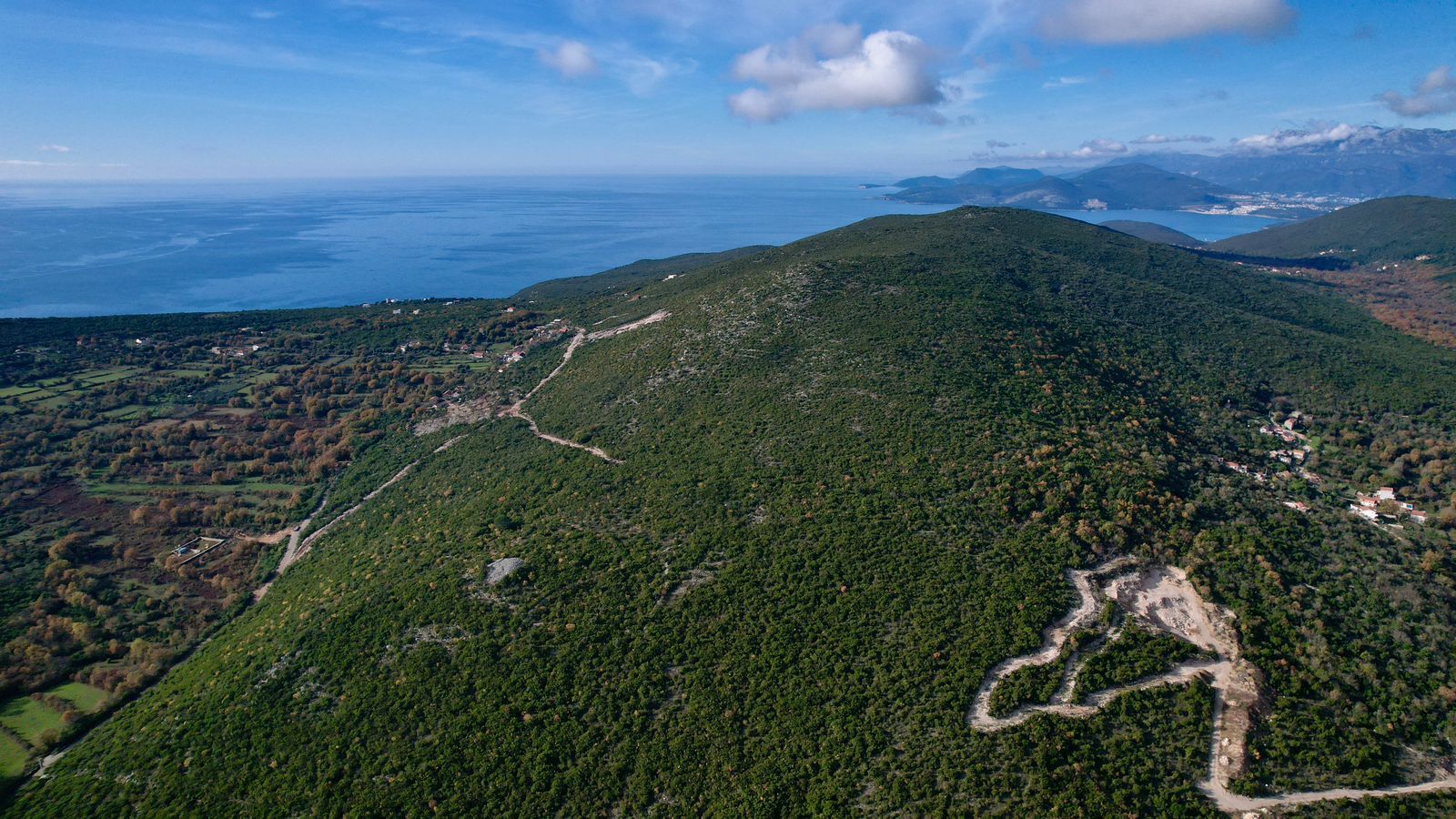 Prodaja urbanizovanog zemljista 1500m² – Zagora, Kotor - Amfora Real Estate