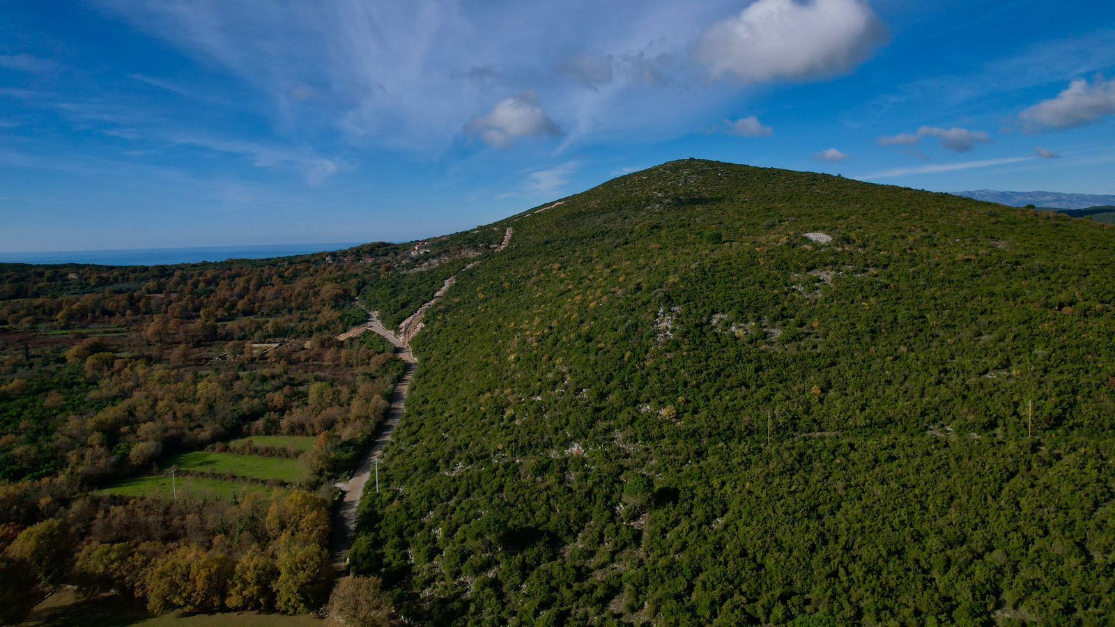 Prodaja urbanizovanog zemljista 1500m² – Zagora, Kotor - Amfora Real Estate