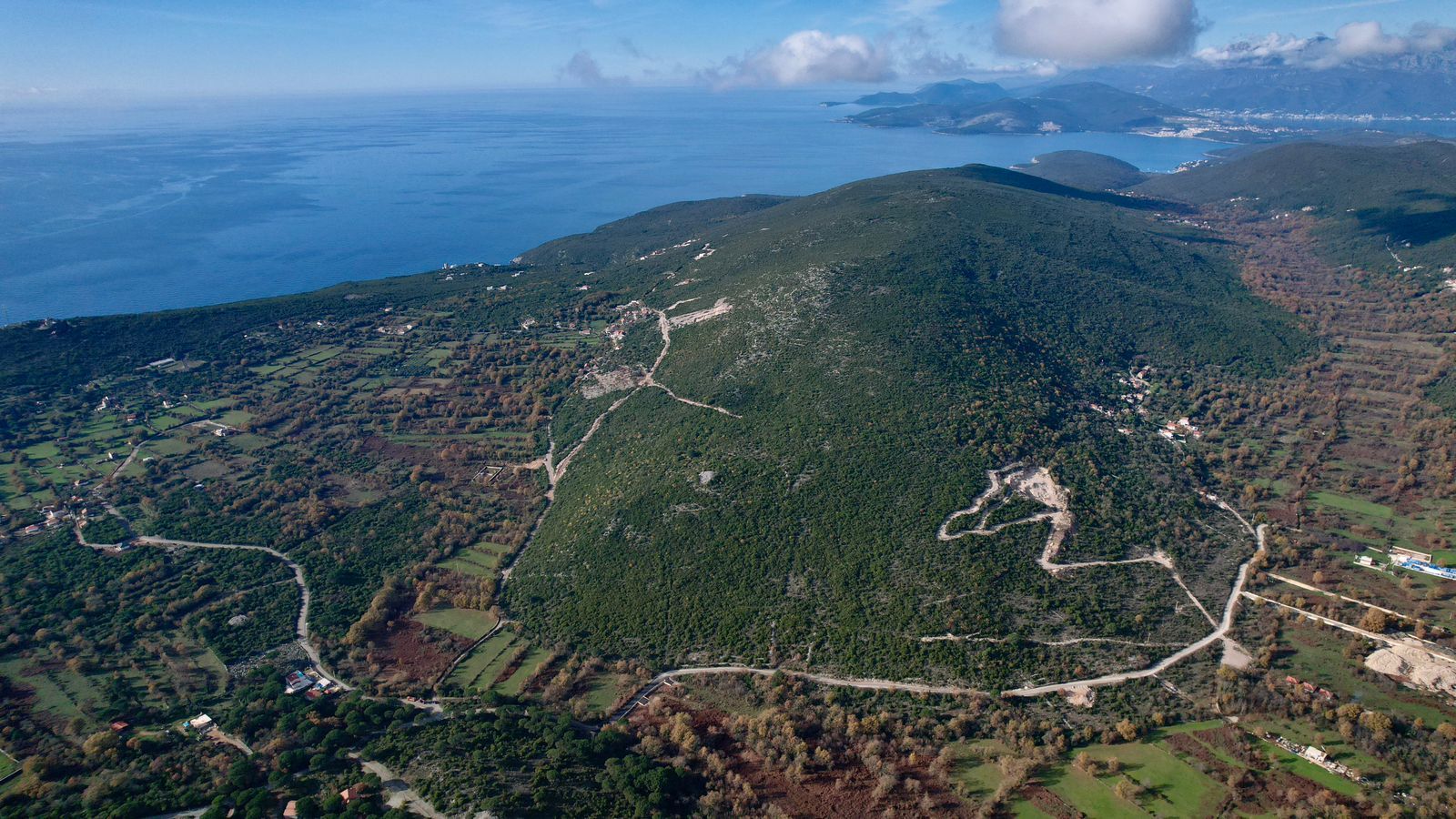 Prodaja urbanizovanog zemljista 1500m² – Zagora, Kotor - Amfora Real Estate