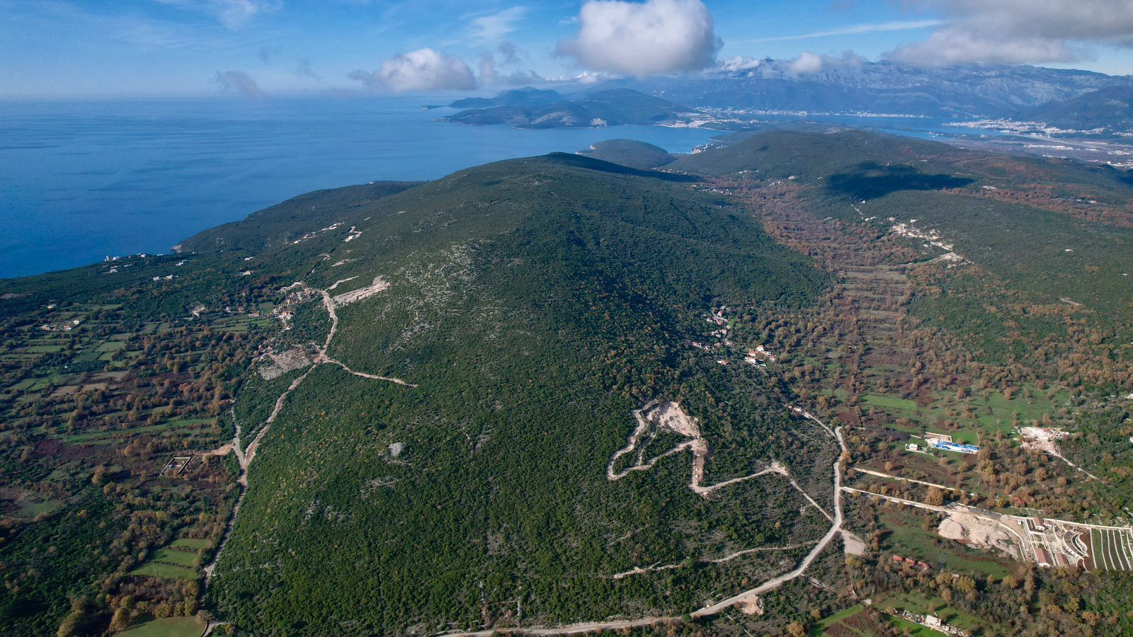 Prodaja urbanizovanog zemljista 1500m² – Zagora, Kotor - Amfora Real Estate