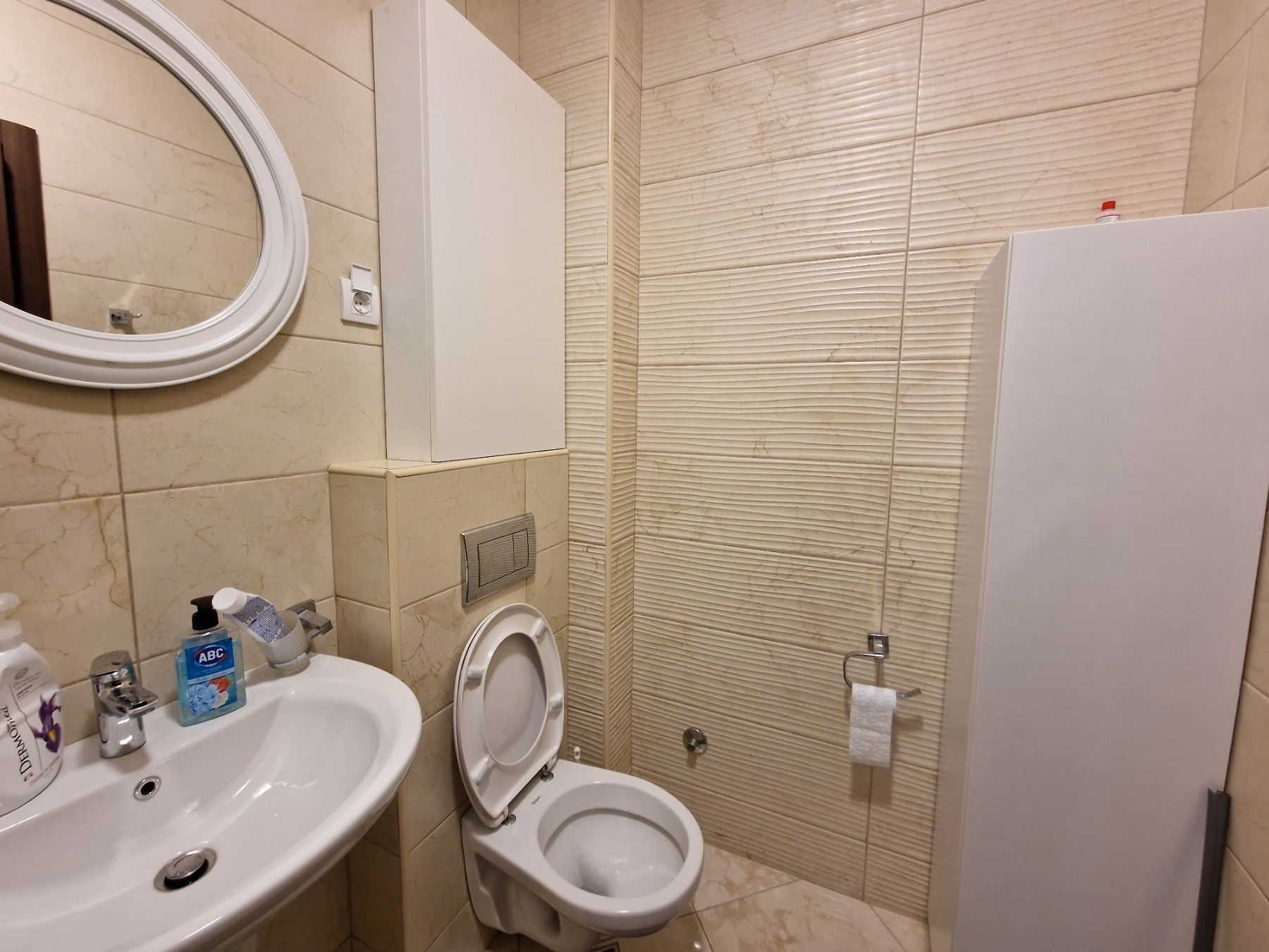 Prodaja jednosobnog stana 49 m² sa prostranom terasom i parking mestom – Bečići - Amfora Real Estate