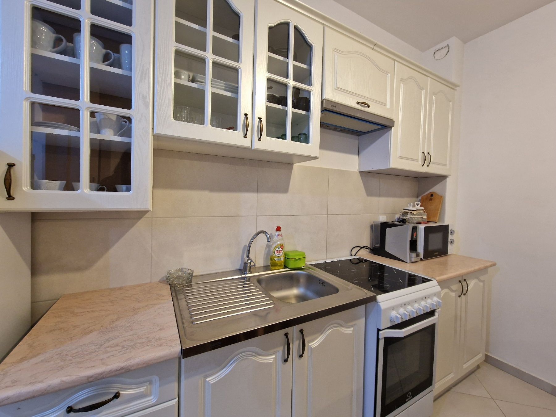 Prodaja jednosobnog stana 49 m² sa prostranom terasom i parking mestom – Bečići - Amfora Real Estate