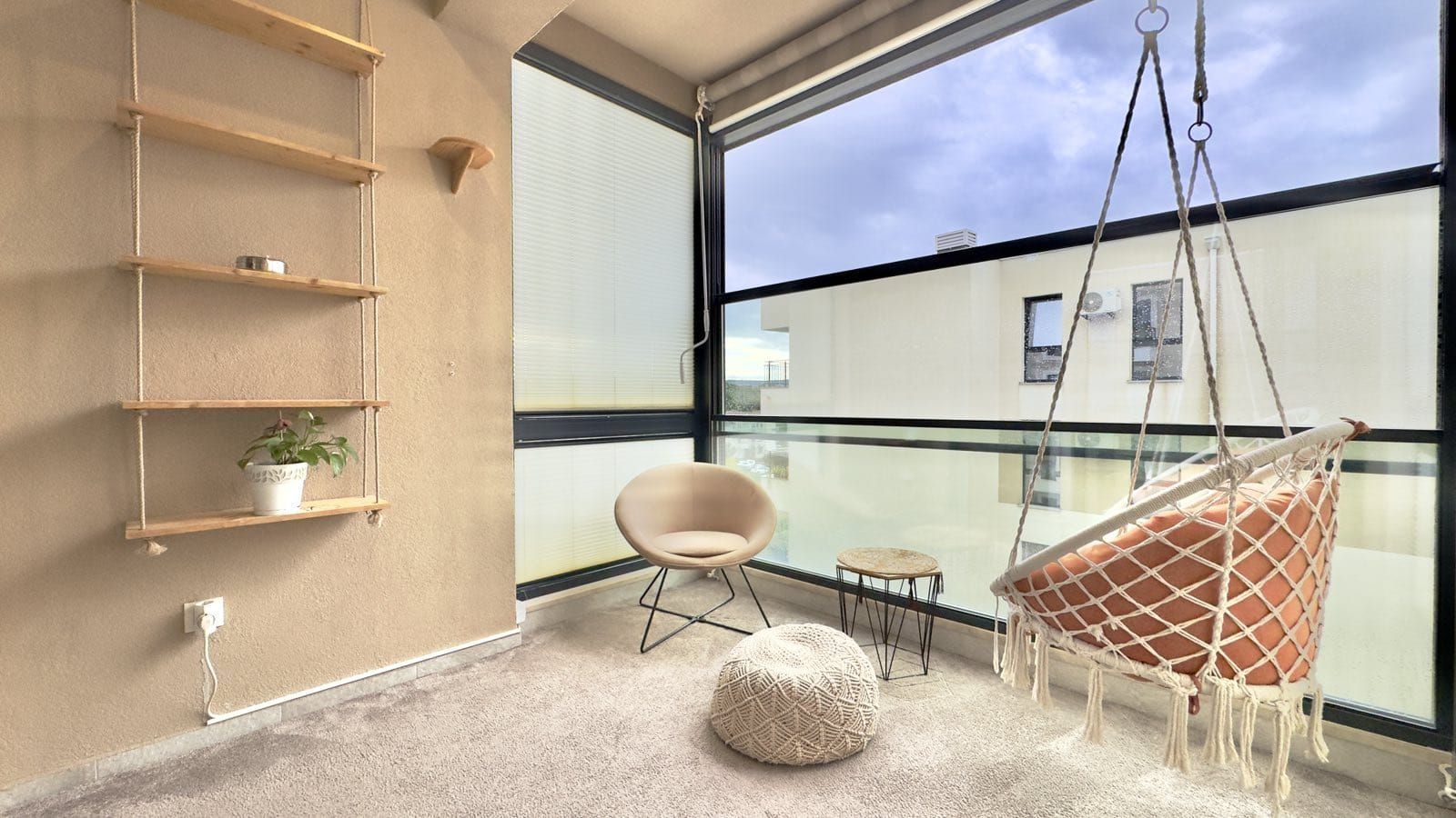 Na prodaju luksuzno opremljen trosoban stan 76 m² sa garažom – Kava, Tivat - Amfora Real Estate