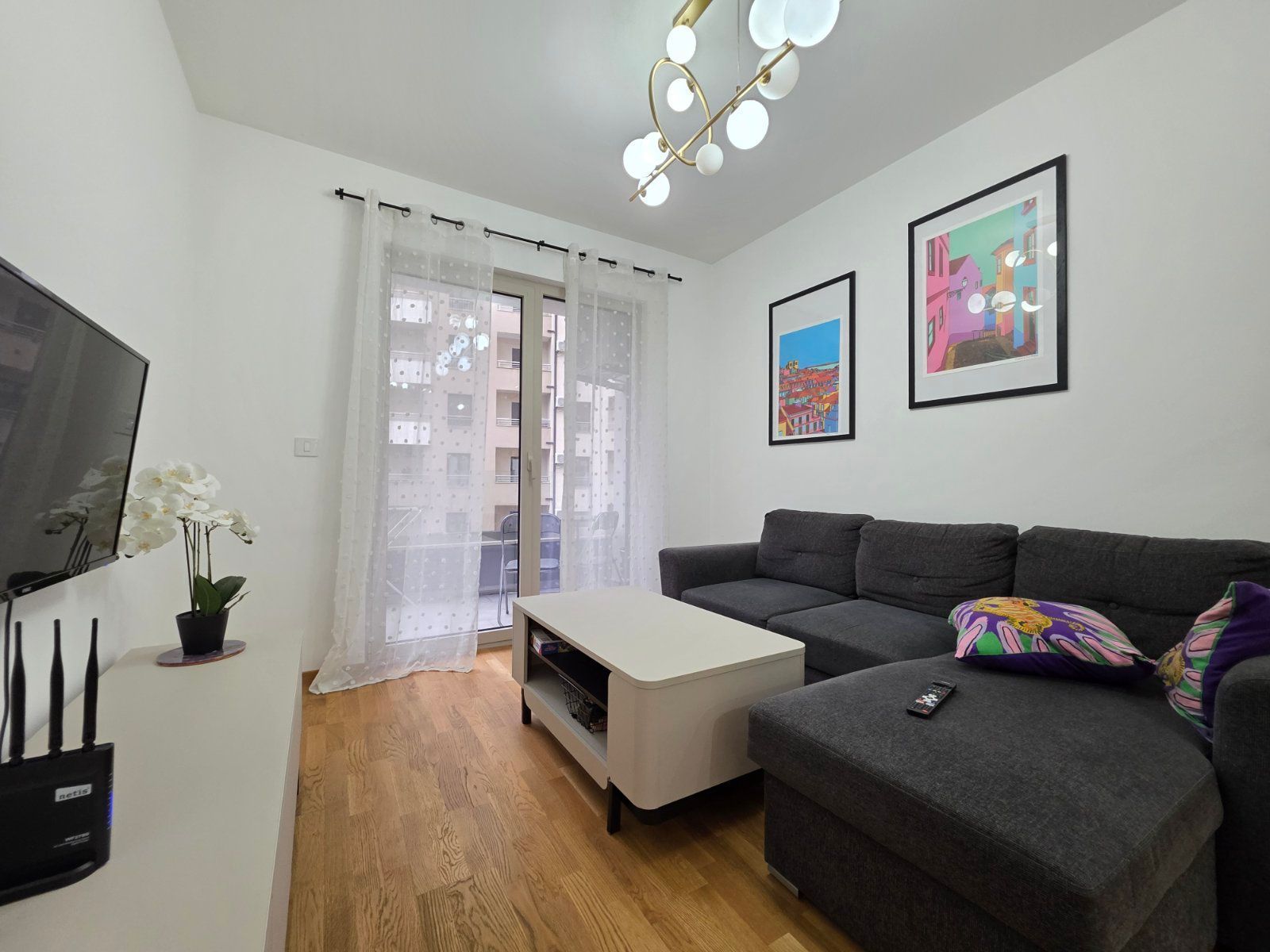 Na prodaju nov, moderno opremljen dvosoban stan 55m², Bečići - Amfora Real Estate