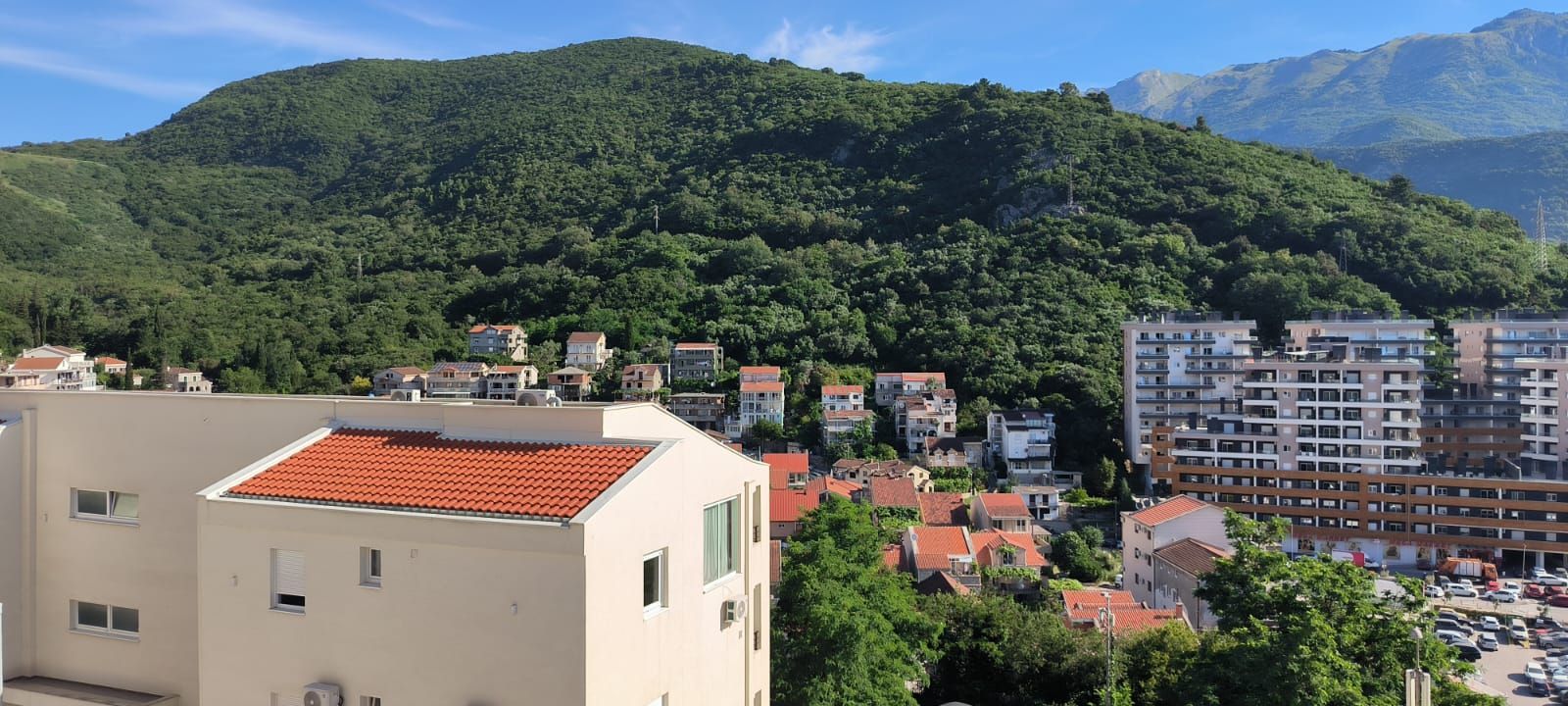 Moderno opremljen jednosoban stan na atraktivnoj lokaciji,Topliski put-Budva.(NA DUZI VREMENSKI PERIOD) - Amfora Real Estate