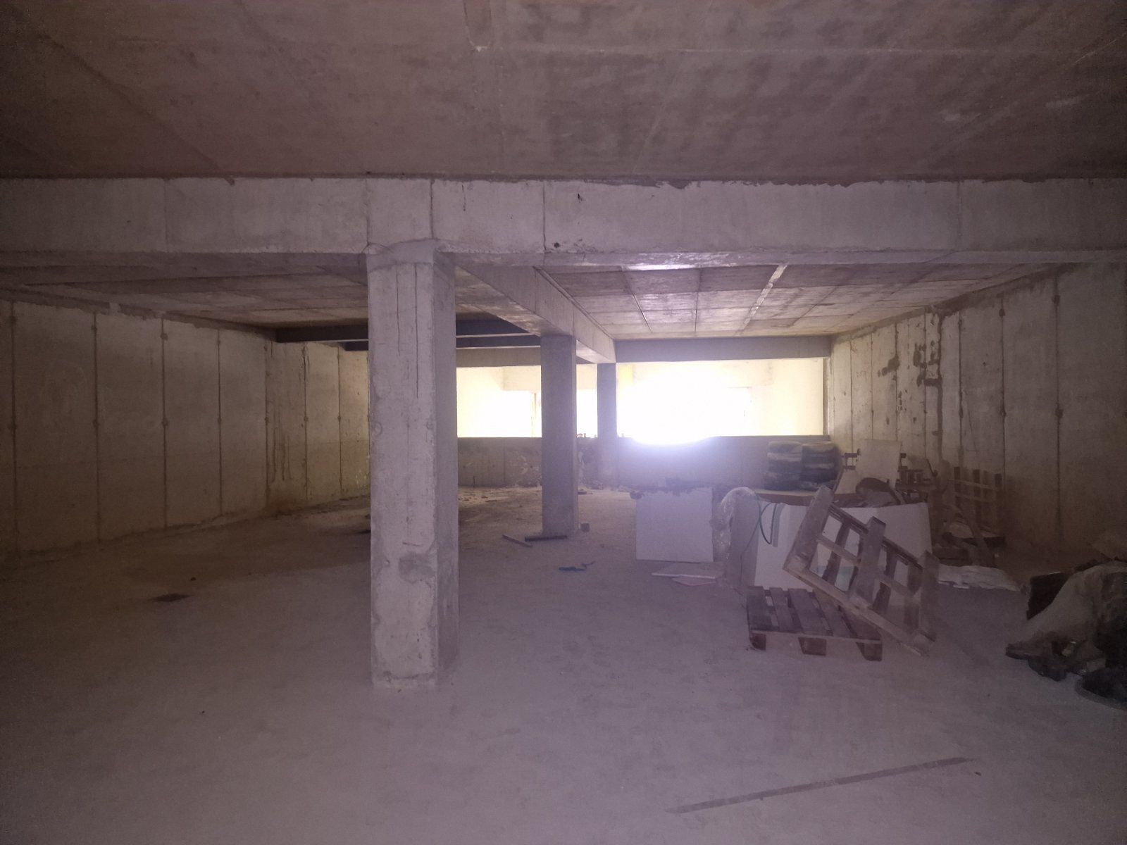 Izdavanje poslovnog prostora 353 m² – Budva, centar,100 m od mora - Amfora Real Estate