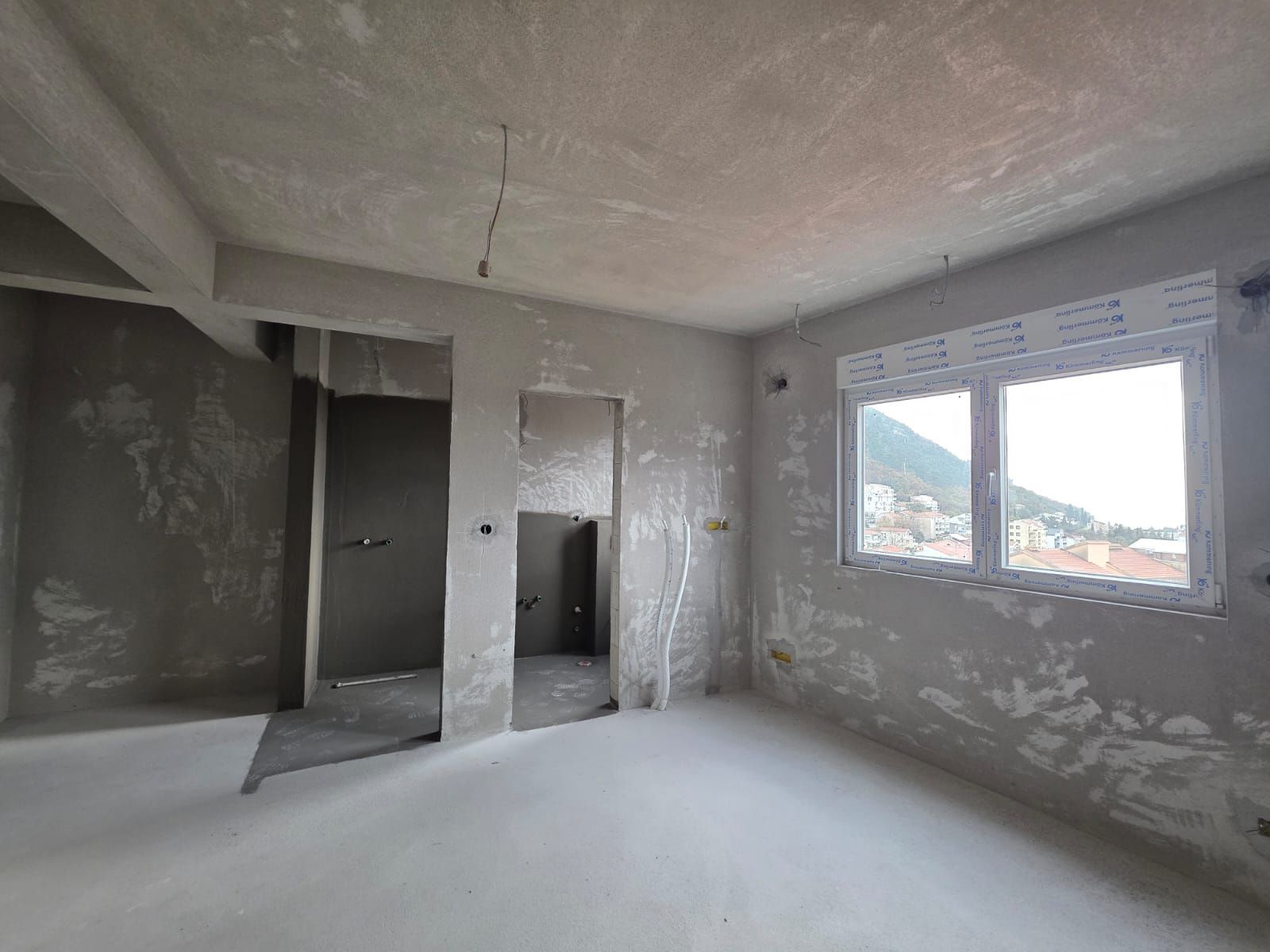 Prodaja trosobnog stana 165 m² u novogradnji sa pogledom na more – Podkosljun, Budva - Amfora Real Estate
