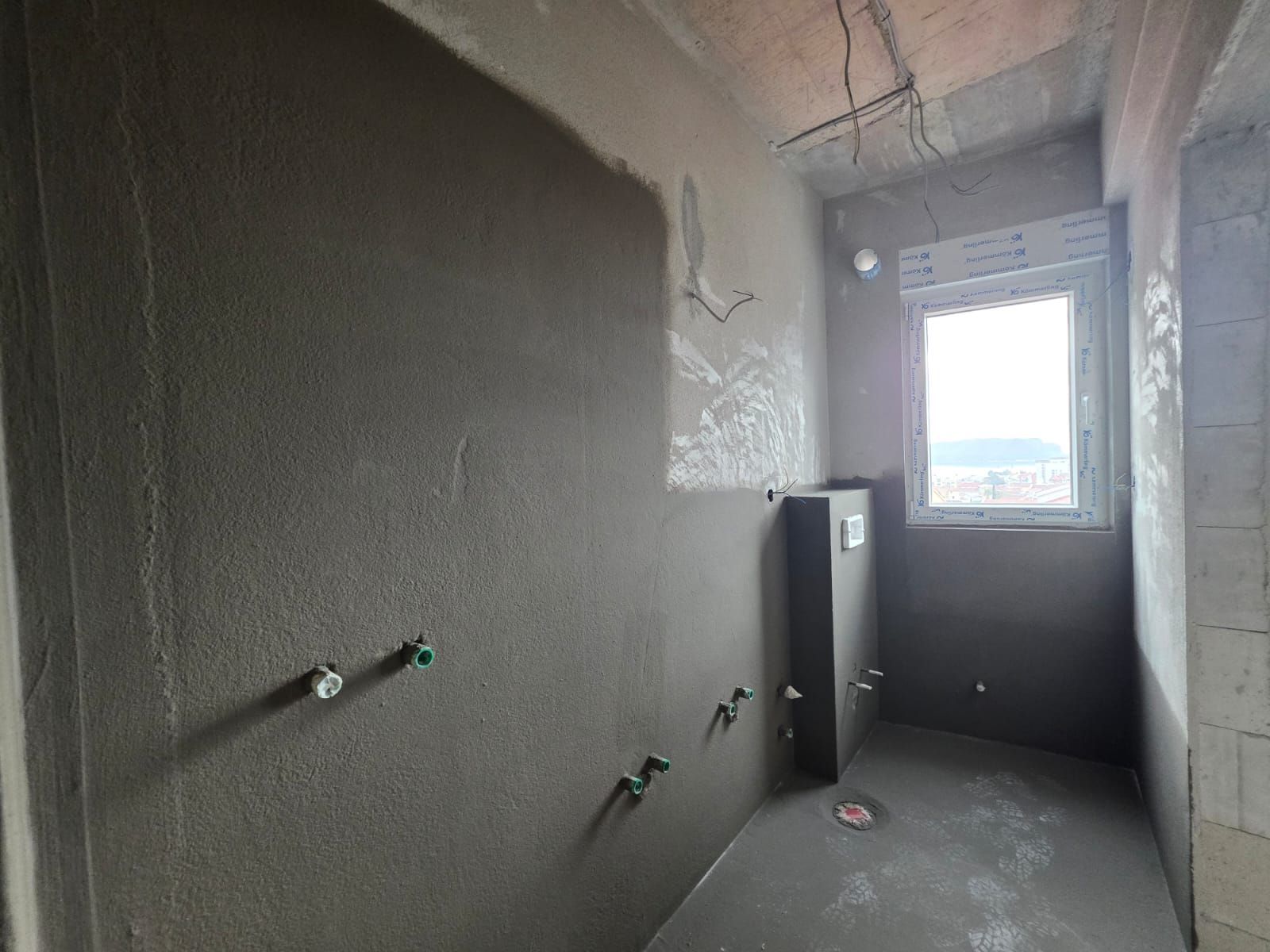 Prodaja trosobnog stana 165 m² u novogradnji sa pogledom na more – Podkosljun, Budva - Amfora Real Estate