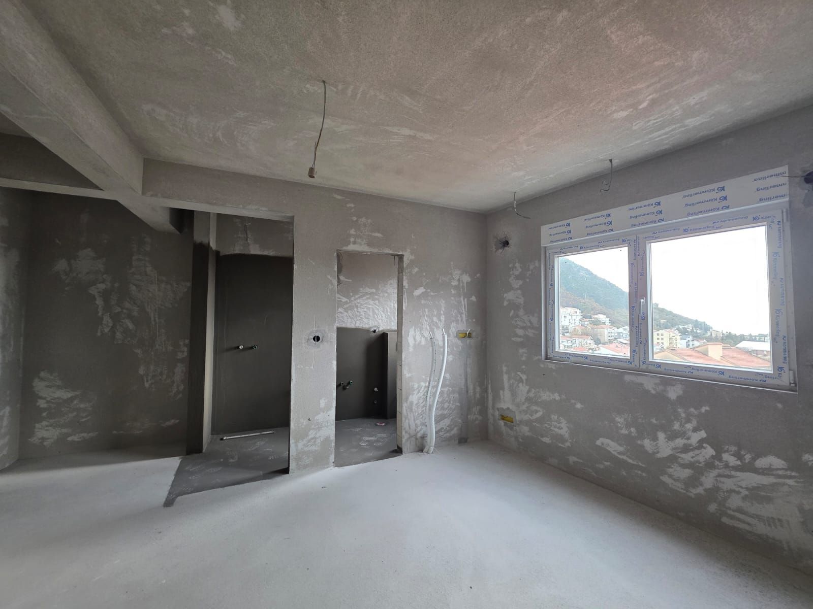 Prodaja trosobnog stana 165 m² u novogradnji sa pogledom na more – Podkosljun, Budva - Amfora Real Estate