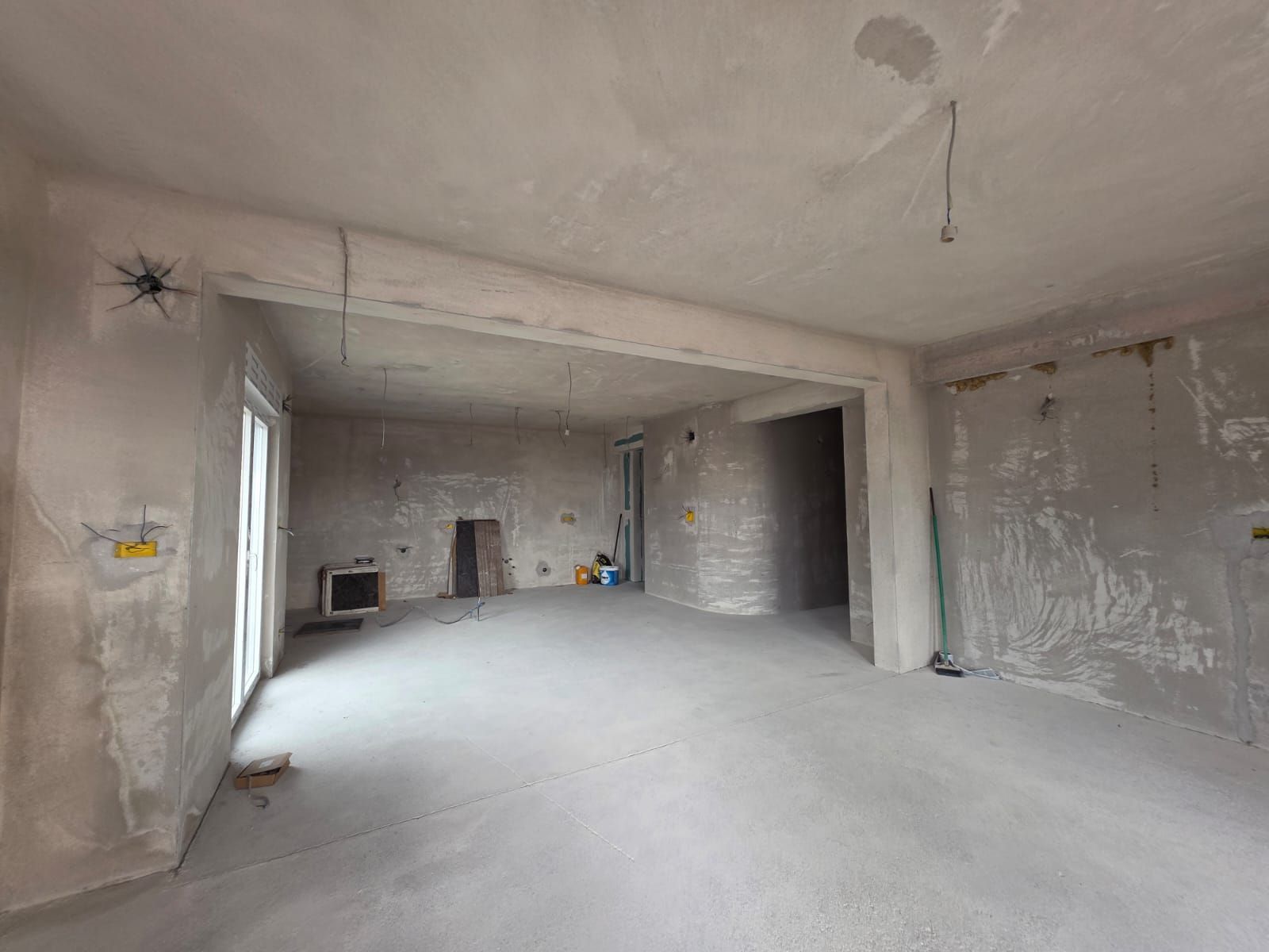 Prodaja trosobnog stana 165 m² u novogradnji sa pogledom na more – Podkosljun, Budva - Amfora Real Estate