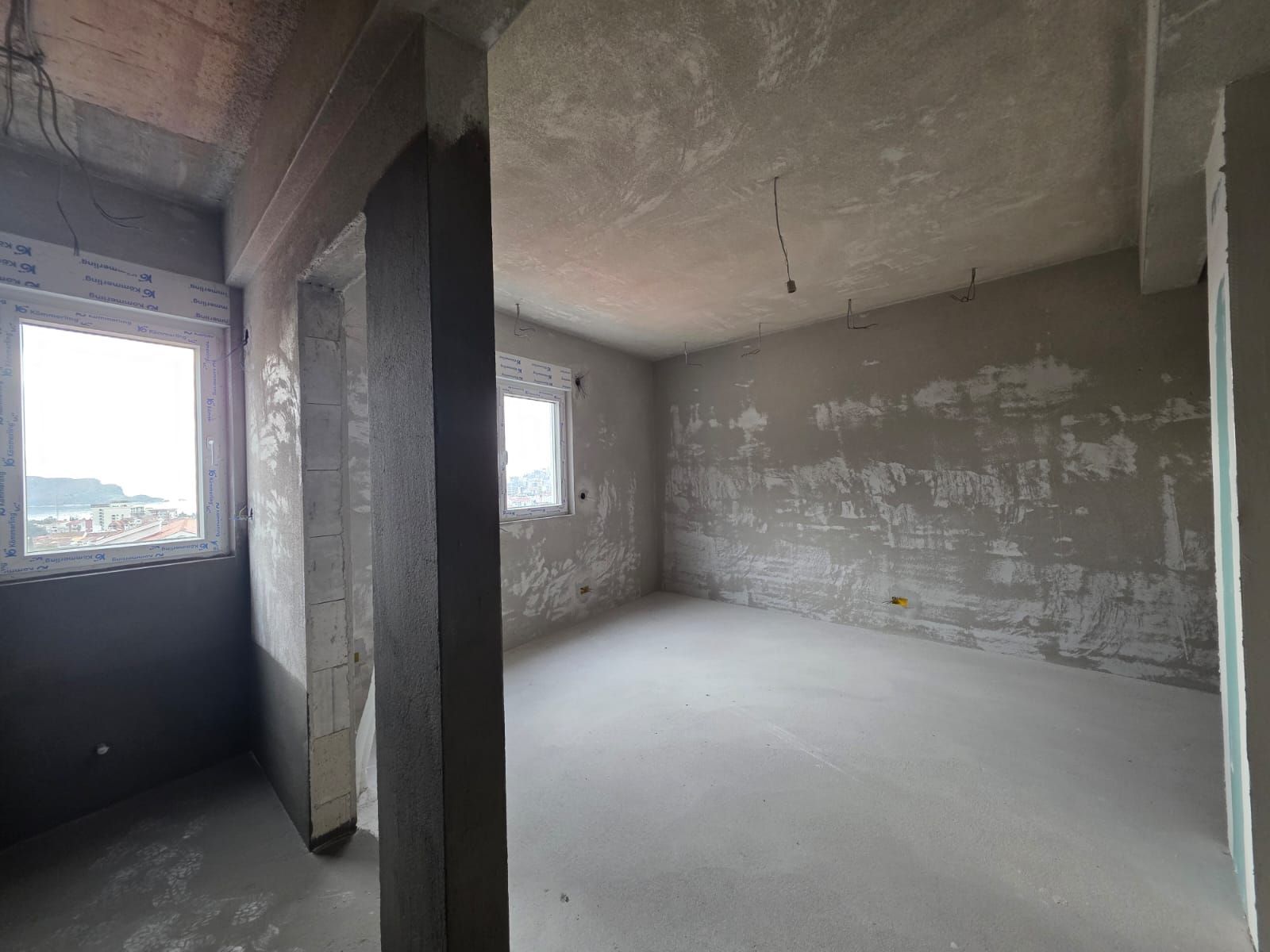 Prodaja trosobnog stana 165 m² u novogradnji sa pogledom na more – Podkosljun, Budva - Amfora Real Estate