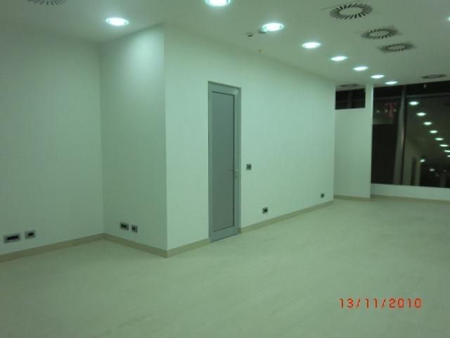 Prodaja poslovnog prostora 56 m² u prestižnom kompleksu TQ Plaza – strogi centar Budve - Amfora Real Estate