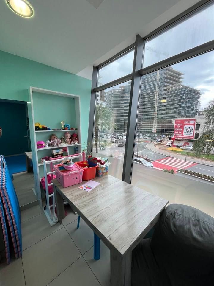 Prodaja poslovnog prostora 56 m² u prestižnom kompleksu TQ Plaza – strogi centar Budve - Amfora Real Estate