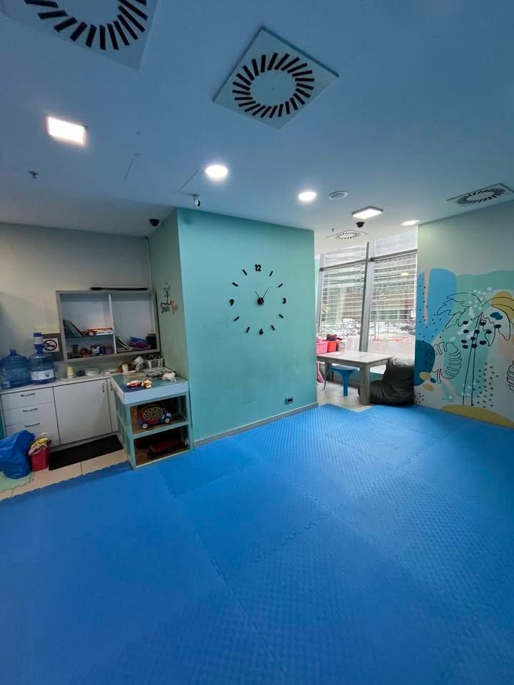 Prodaja poslovnog prostora 56 m² u prestižnom kompleksu TQ Plaza – strogi centar Budve - Amfora Real Estate