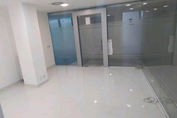 Prodaja poslovnog prostora 37m² u prestižnom kompleksu TQ Plaza – strogi centar Budve - Amfora Real Estate