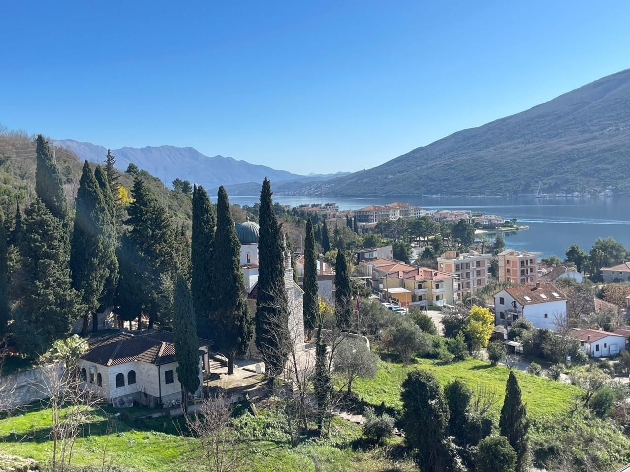 Studio apartman 33.04m2 u novom stambenom kompleksu sa bazenom-Kumbor,Herceg Novi - Amfora Real Estate