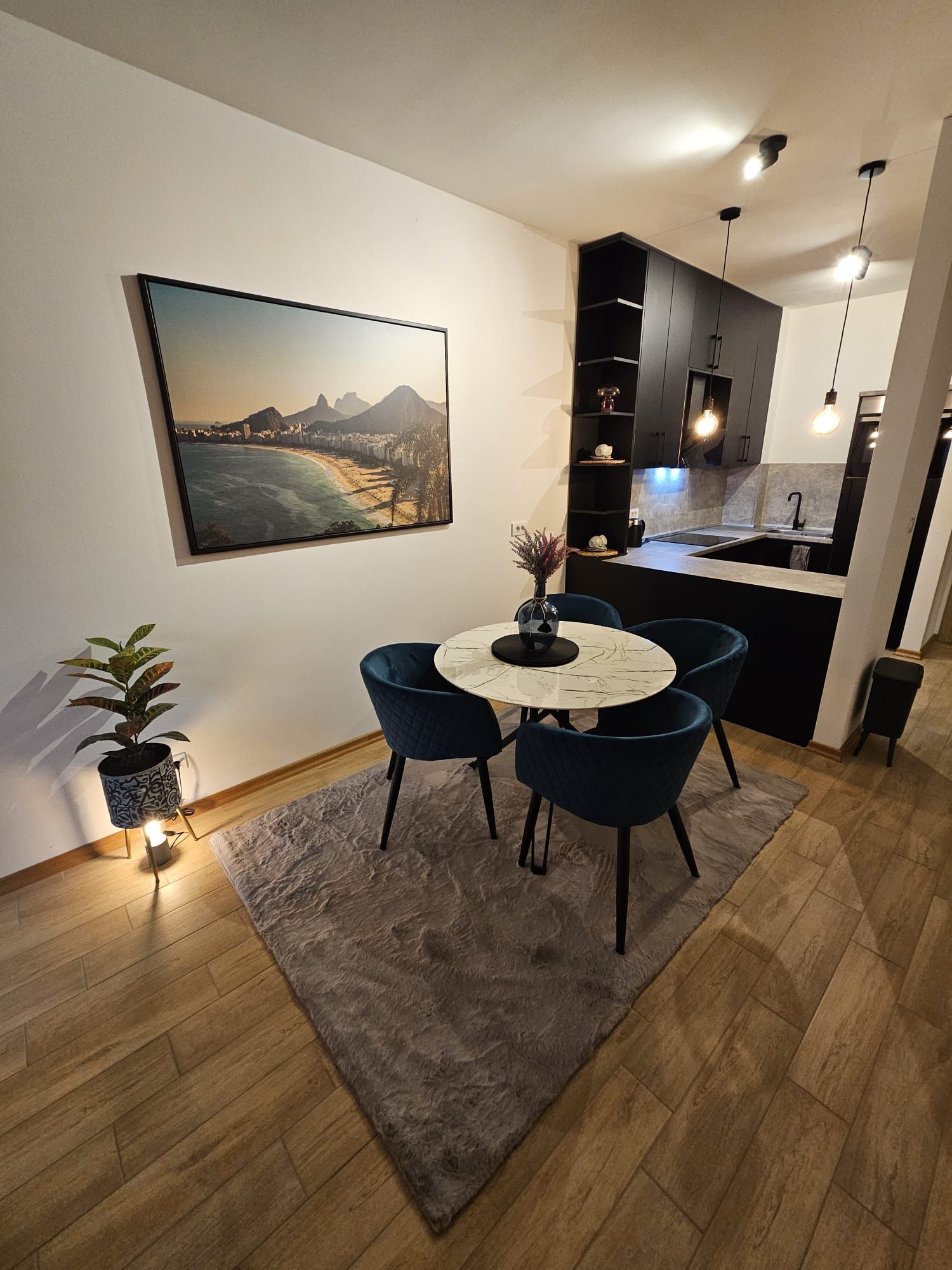 Dvosoban moderno opremljen stan sa garaznim mestom-The Old Bakery,Budva (Izdavanje na duzi period) - Amfora Real Estate