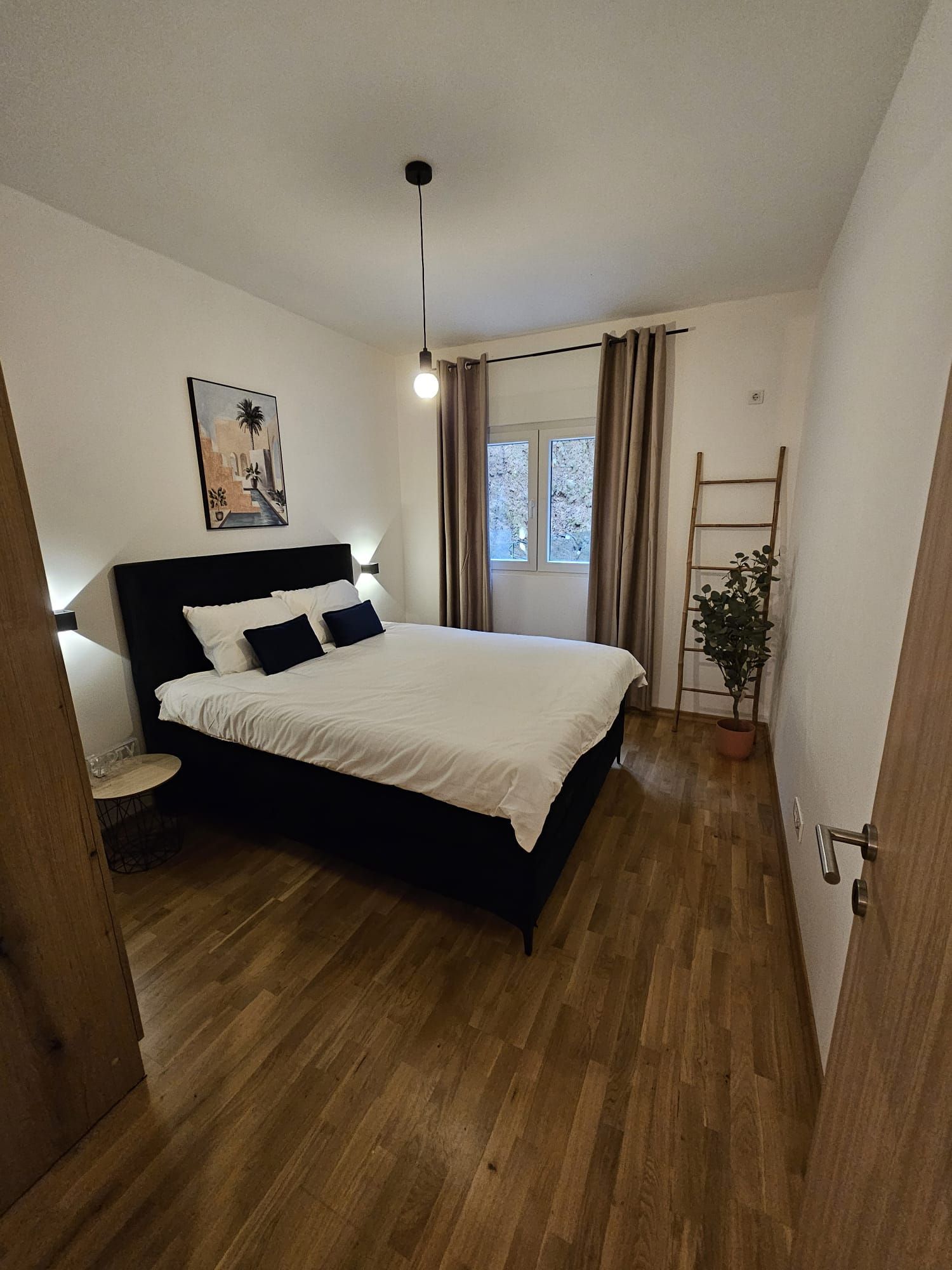 Dvosoban moderno opremljen stan sa garaznim mestom-The Old Bakery,Budva (Izdavanje na duzi period) - Amfora Real Estate