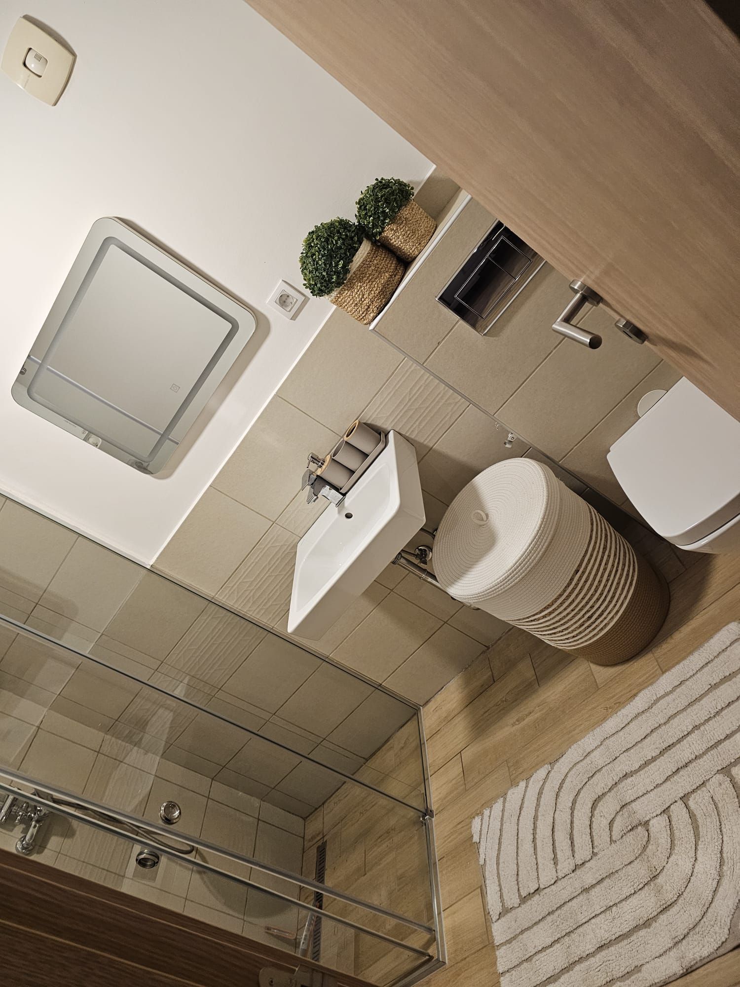 Dvosoban moderno opremljen stan sa garaznim mestom-The Old Bakery,Budva (Izdavanje na duzi period) - Amfora Real Estate