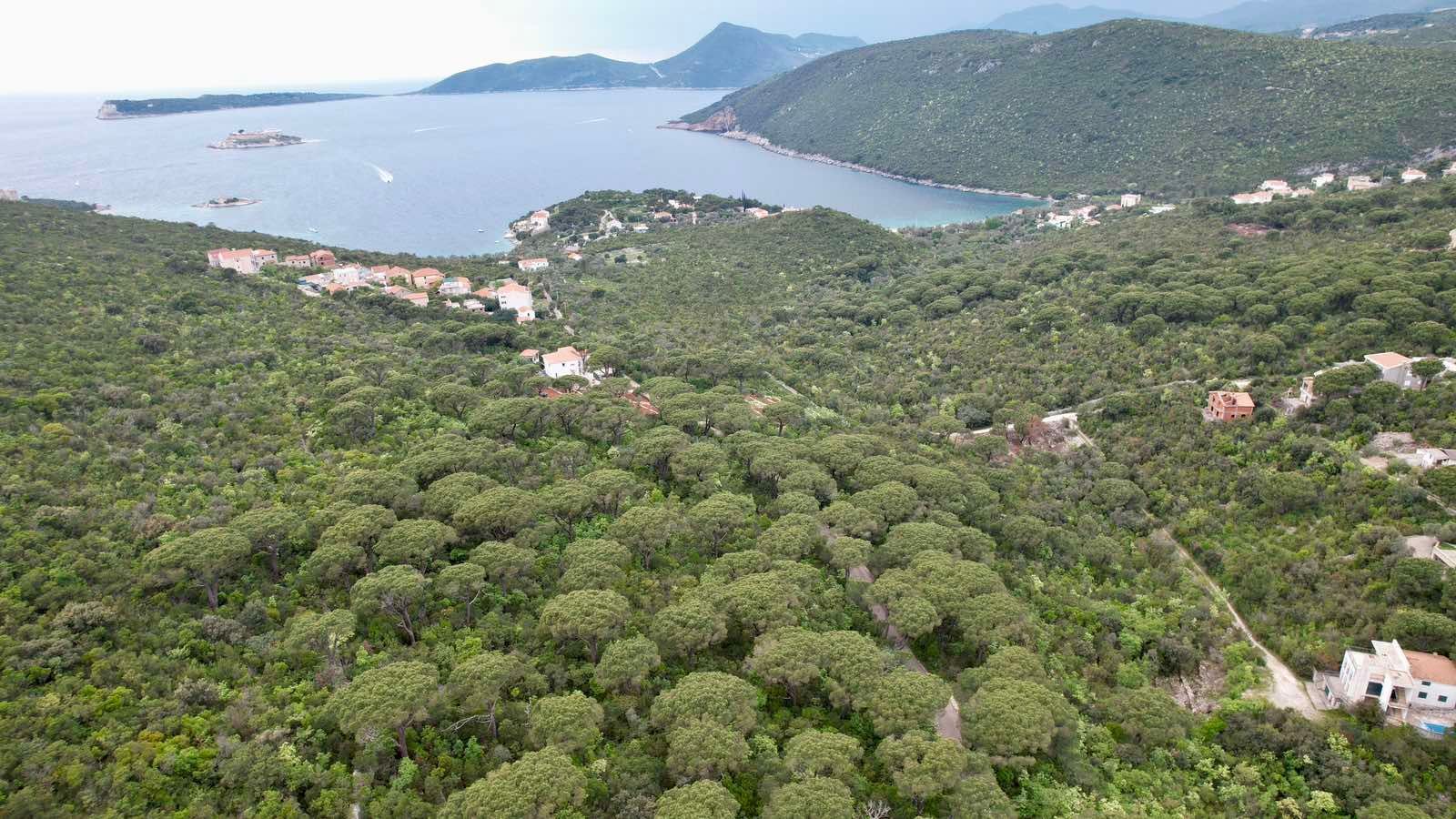 Plac 5218m2 sa panoramskim pogledom na more u naselju Mirište (Žanjice), Opstina Herceg Novi - Amfora Real Estate