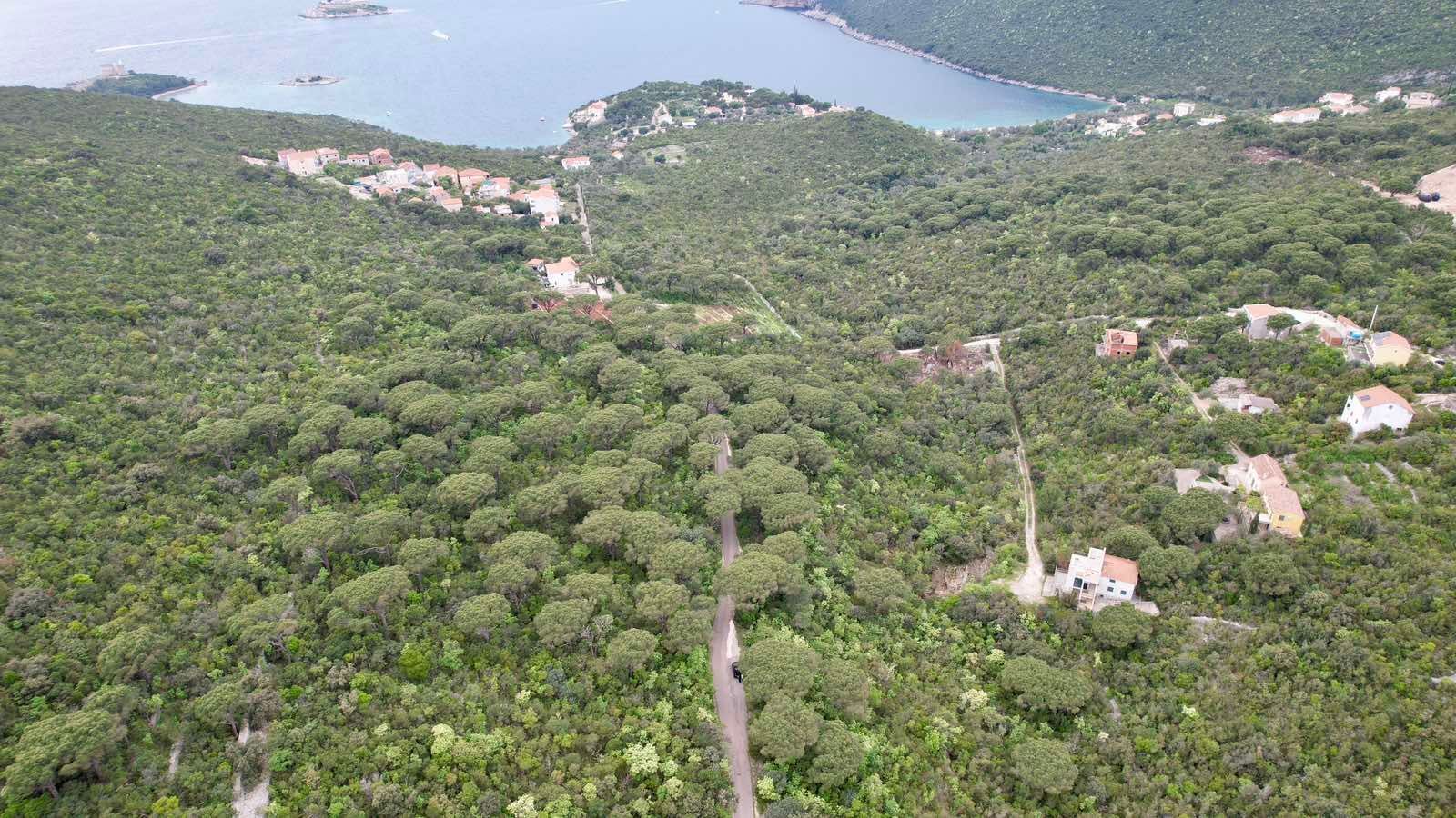 Plac 5218m2 sa panoramskim pogledom na more u naselju Mirište (Žanjice), Opstina Herceg Novi - Amfora Real Estate