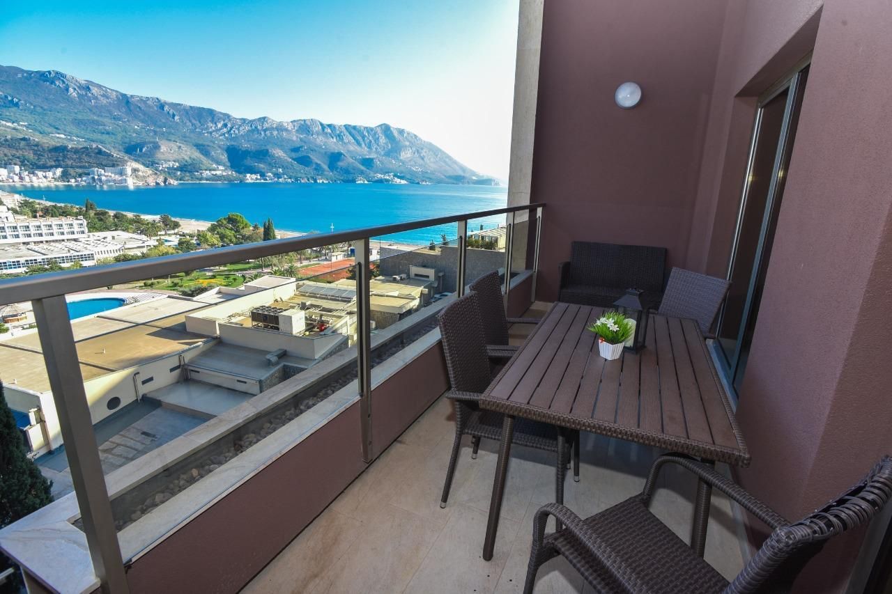 Luksuzan jednosoban stan 44 m² sa panoramskim pogledom na more – Harmonia, Zavala - Amfora Real Estate