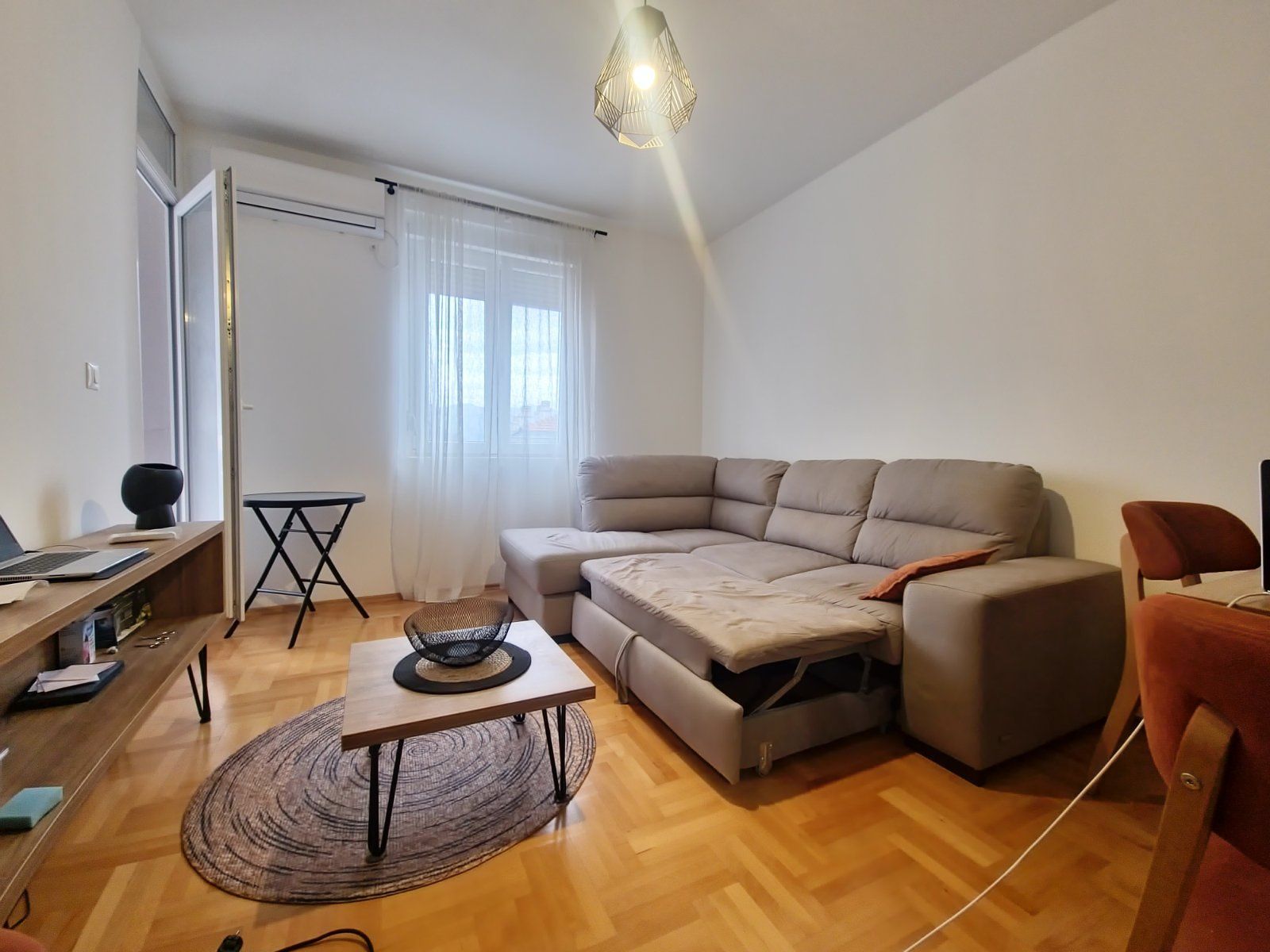 Izdavanje jednosobnog stana– Dubovica, Budva (izdavanje na duzi period) - Amfora Real Estate