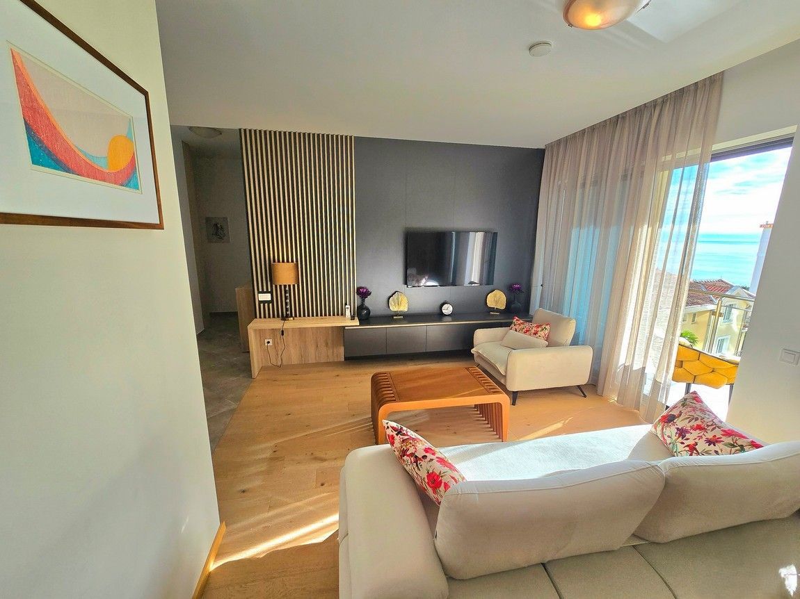 NA PRODAJU – Dvosoban stan 79m2 sa pogledom na more u luksuznom kompleksu, Ivanovići (Becici) - Amfora Real Estate