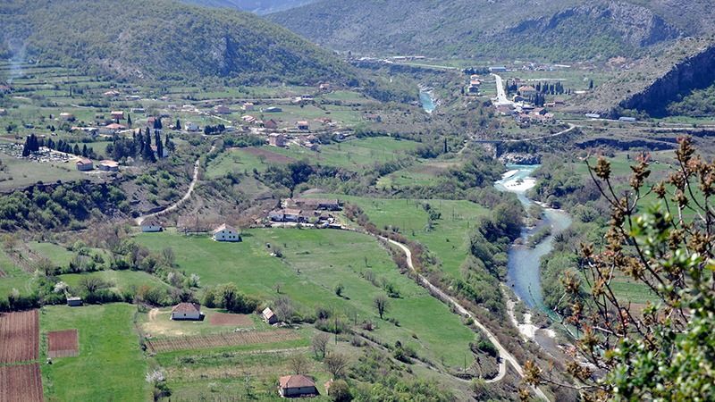 Prodaja placa 1.000 m² – Podgorica,Bioče - Amfora Real Estate