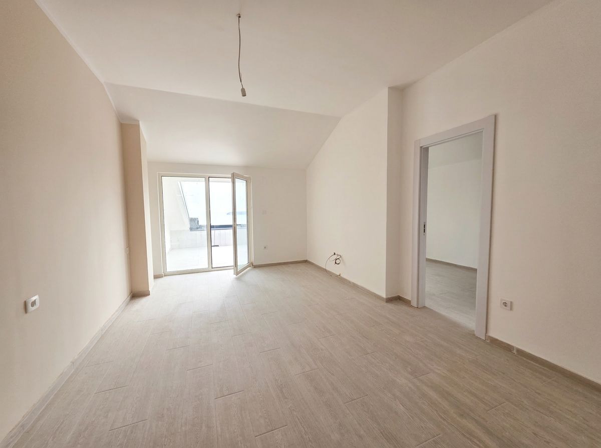 Prodaja novog jednosobnog stana 50m² sa panoramskim pogledom na more i grad– Becici (Bez plaćanja poreza od 3%) - Amfora Real Estate