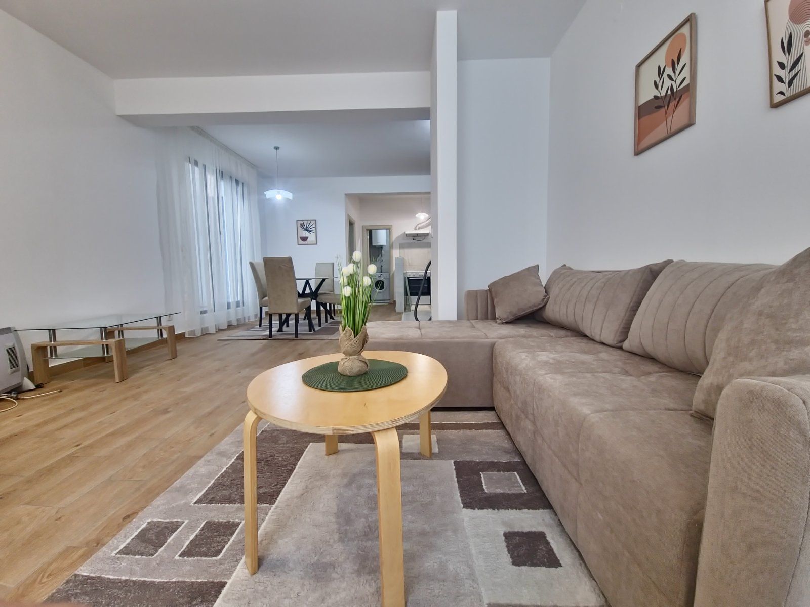 Izdavanje jednosobnog stana sa pogledom na more u Bečićima – Boreti, 59 m² (na duzi period) - Amfora Real Estate