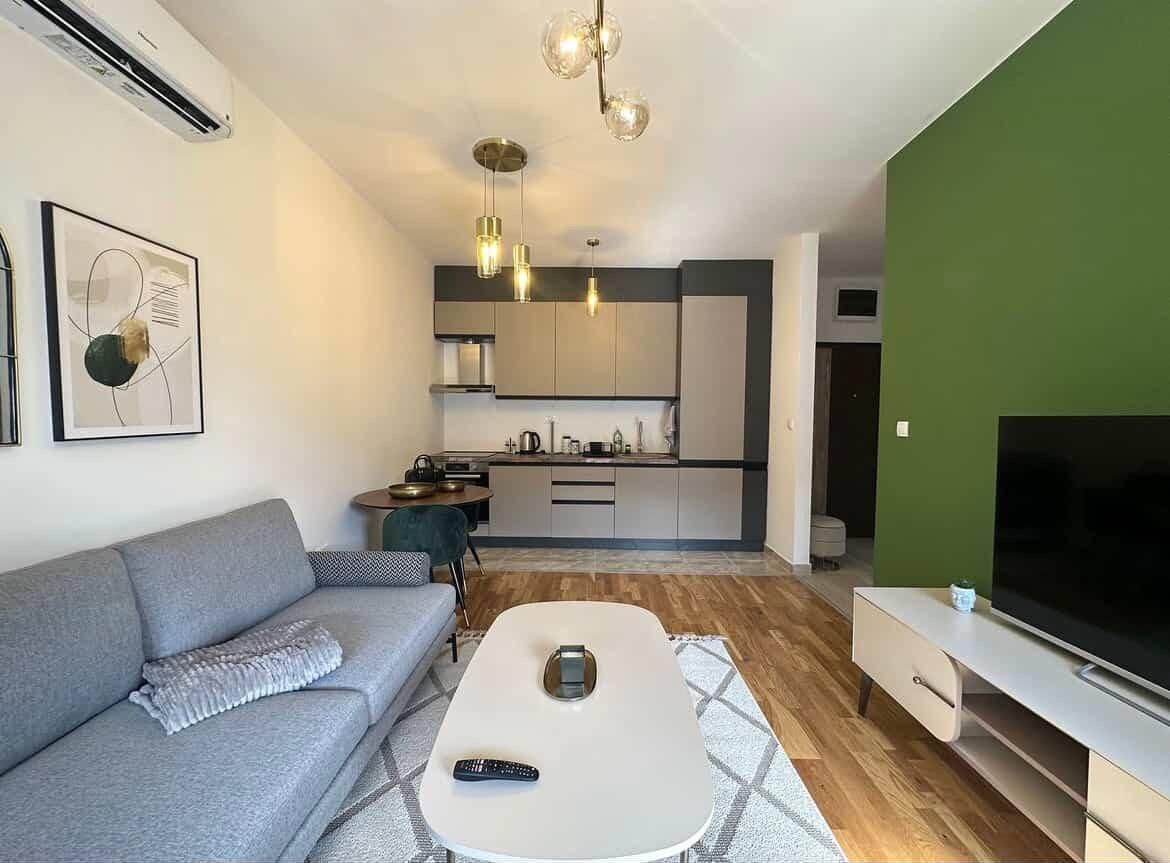 Prodaja nameštenog jednosobnog stana 45m² sa parking mestom – Zabjelo, Podgorica - Amfora Real Estate