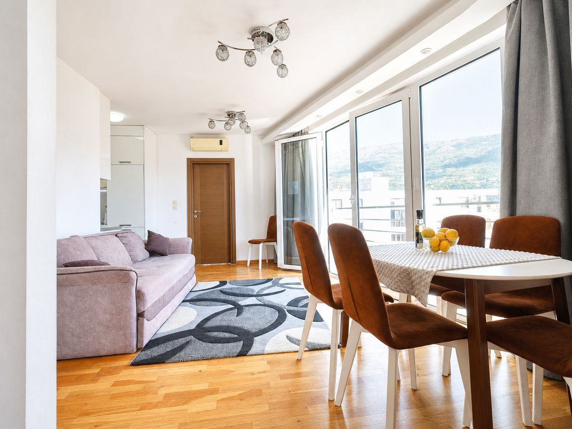 Dvosoban namesten stan 49m² sa pogledom na more – Gospoština, Budva - Amfora Real Estate