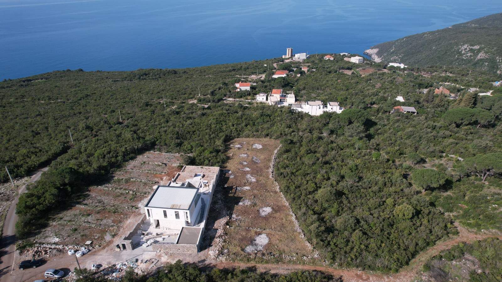 Prodaja urbanizovanog zemljišta 2300m2 sa pogledom na more – Zagora, Kotor - Amfora Real Estate