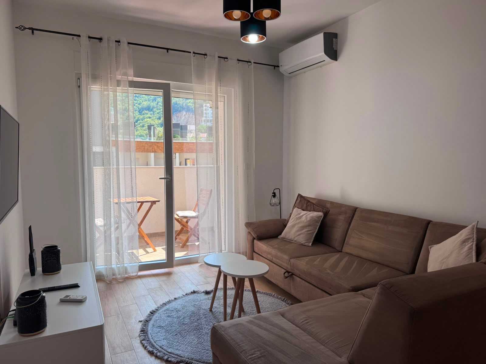 Dvosoban moderno opremljen stan 69m2 -The Old Bakery,Budva (Izdavanje na duzi period) - Amfora Real Estate