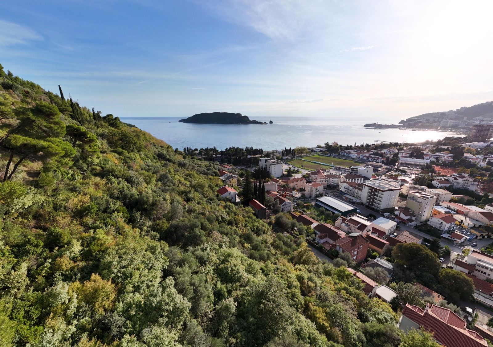 Plac 900 m² za izgradnju 1.042 m² i pogledom na more – Podkošljun, Budva (Mogucnost placanja u Rusiji) - Amfora Real Estate