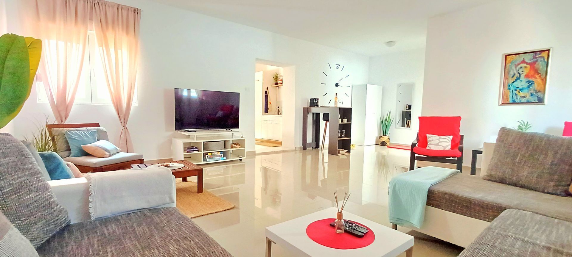 Izdavanje dvosobnog stana 110 m² – Mainski put, Budva | 01.10.2026 – 31.05.2027 - Amfora Real Estate