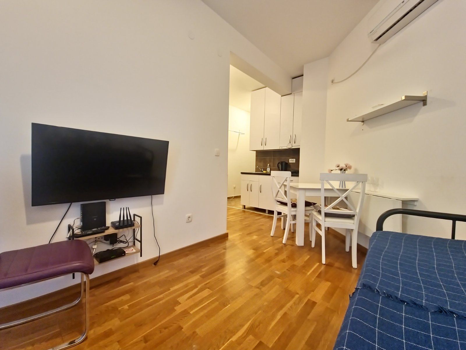 Izdavanje studio apartmana sa garaznim mestom – Rafailovići, Budva (izdavanje na duzi period) - Amfora Real Estate