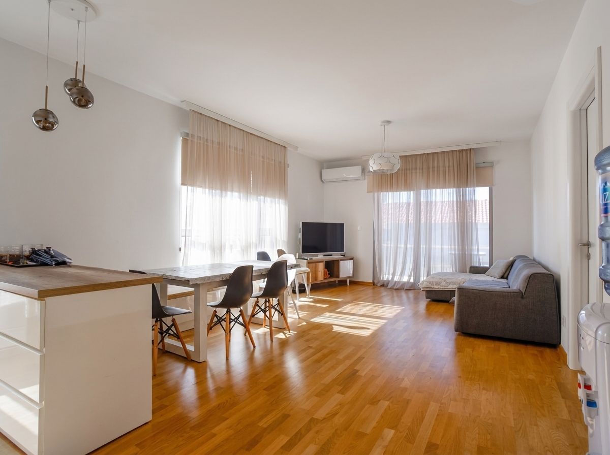 Prodaja trosobnog stana 94 m² – Bečići - Amfora Real Estate