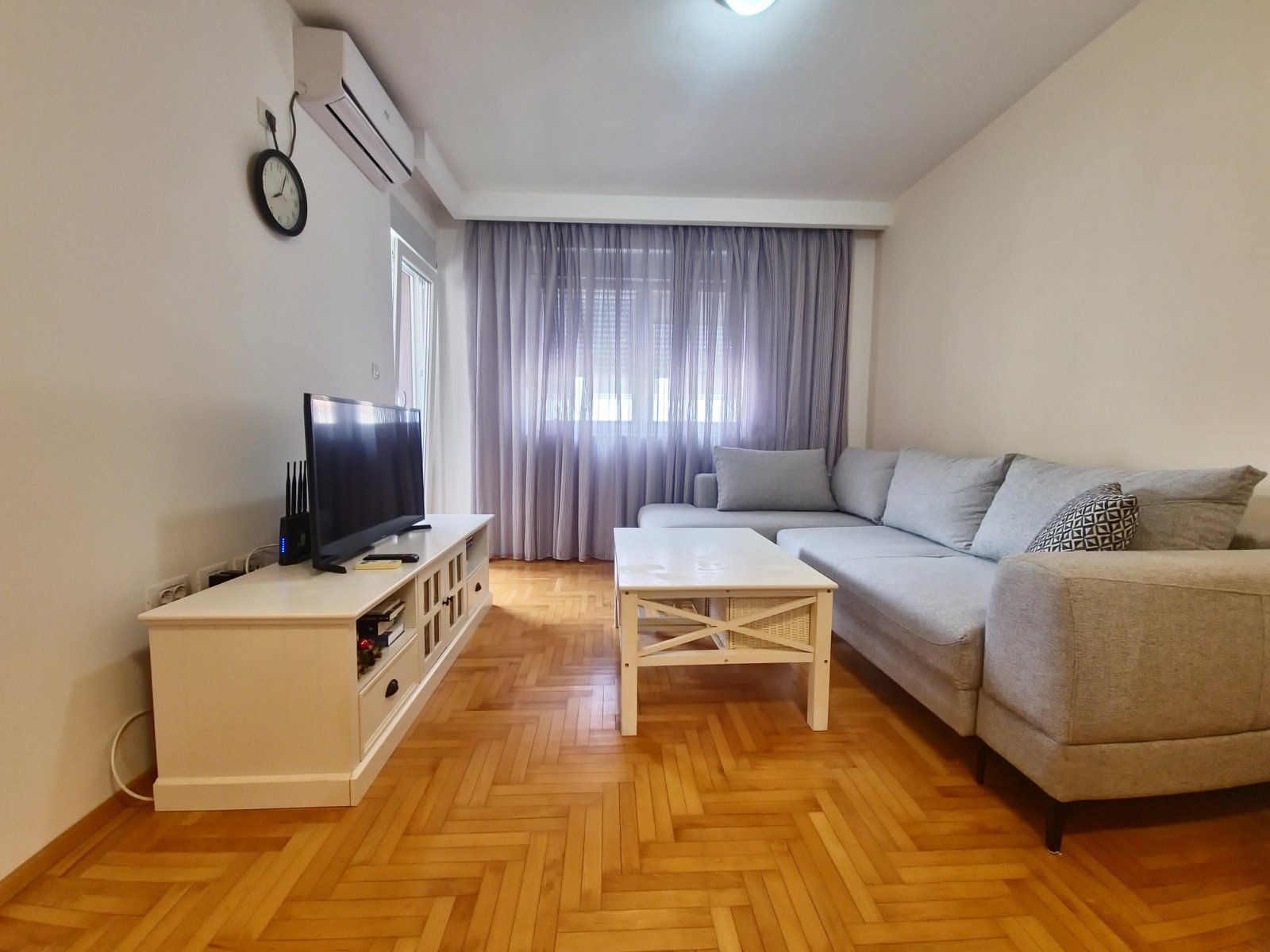 Izdavanje dvosobnog stana 69m² sa garaznim mestom–Budva,Rozino (dugoročno izdavanje) - Amfora Real Estate