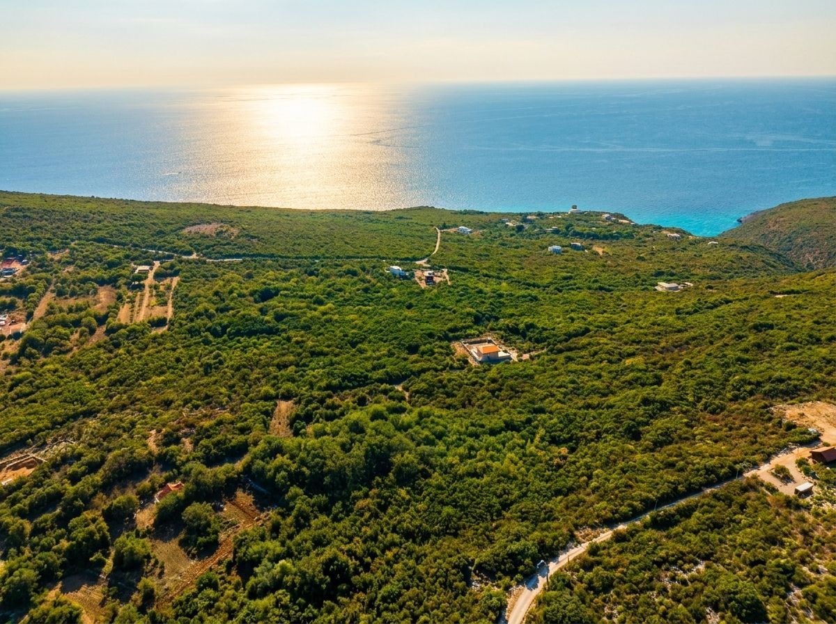 Neurbanizovano zemljiste sa pogledom na more 4000m² – Zagora, Kotor - Amfora Real Estate