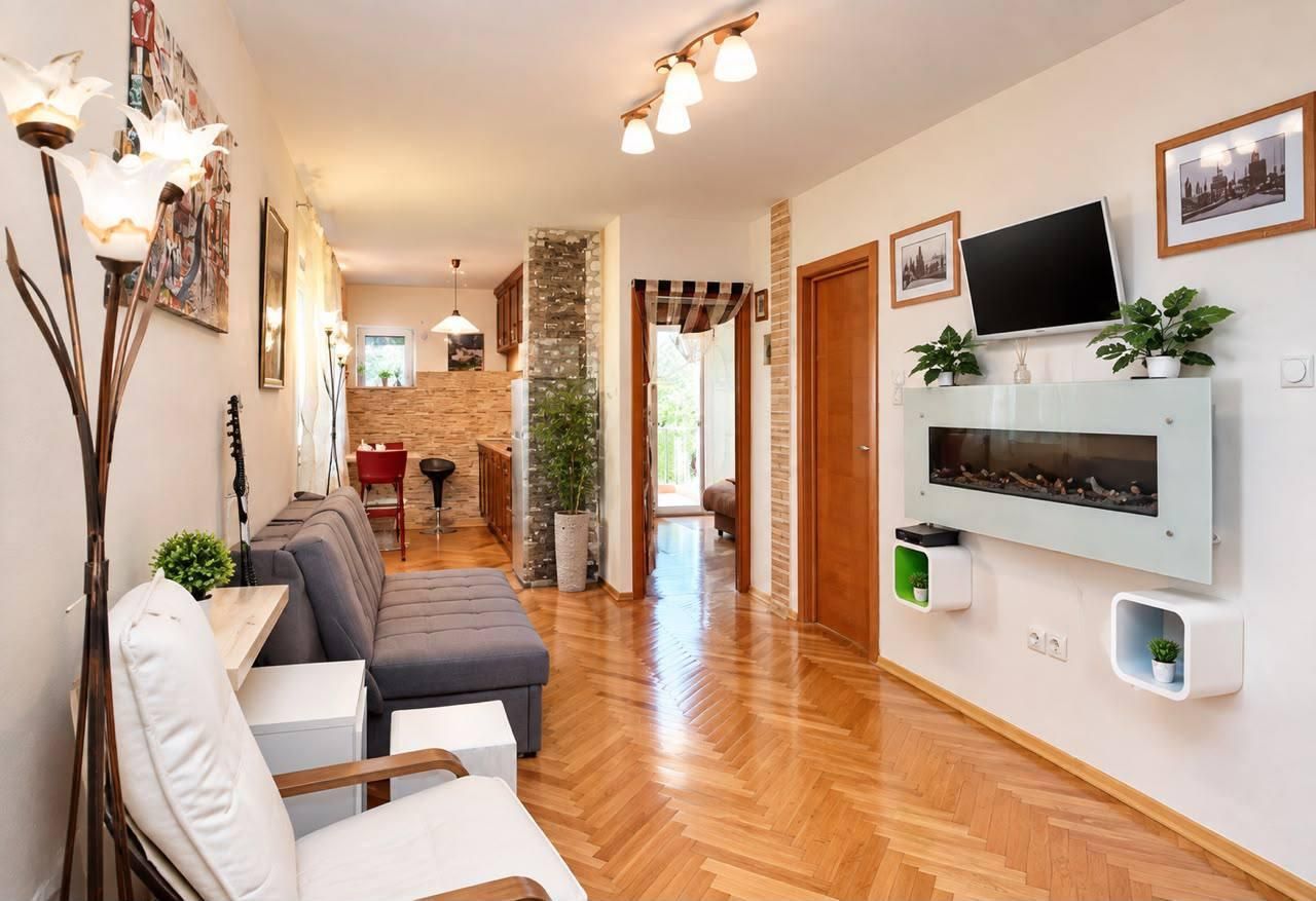 Izdavanje dvosobnog stana 52 m² sa privatnim dvorištem – Babin Do, Budva (dugoročno izdavanje) - Amfora Real Estate