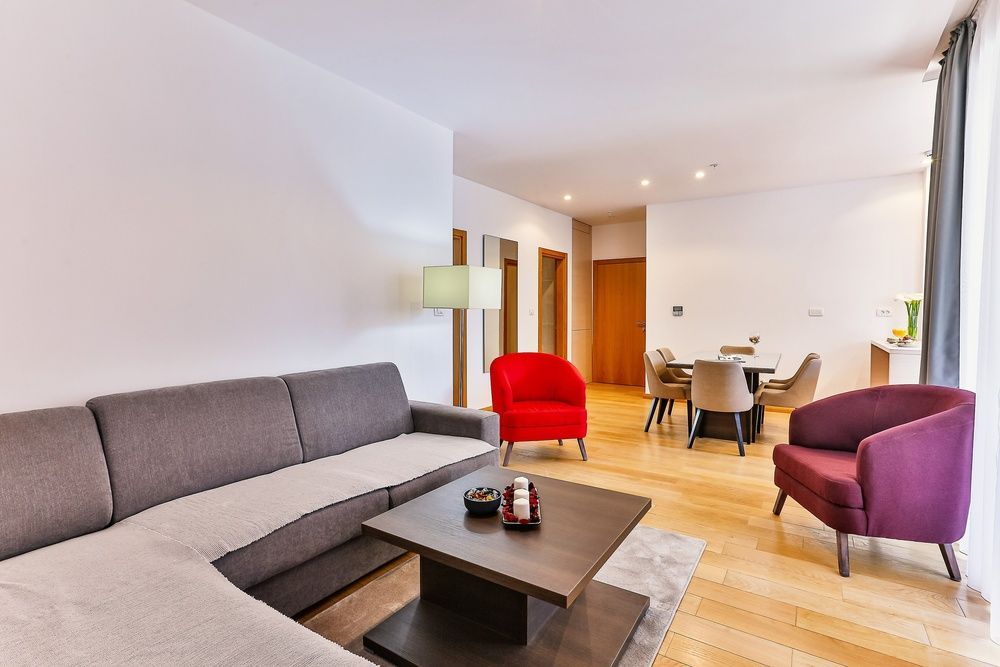 Luksuzan dvosoban stan 76 m² sa pogledom na more, prva linija – WOW Hotel, Budva (izdavanje na period do 01.06.2017) - Amfora Real Estate
