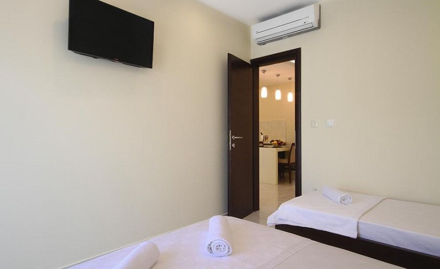 Ekskluzivna ponuda! Luksuzni apartmani sa nevjerovatnim pogledom na more na atraktivnoj lokaciji! - Amfora Real Estate