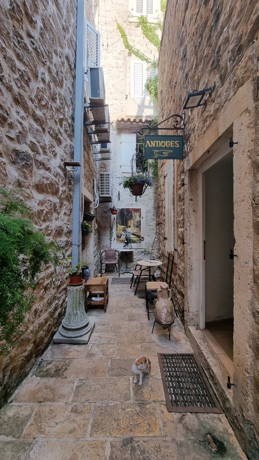 Poslovni prostor 41m2, Stari Grad Budva - Amfora Real Estate