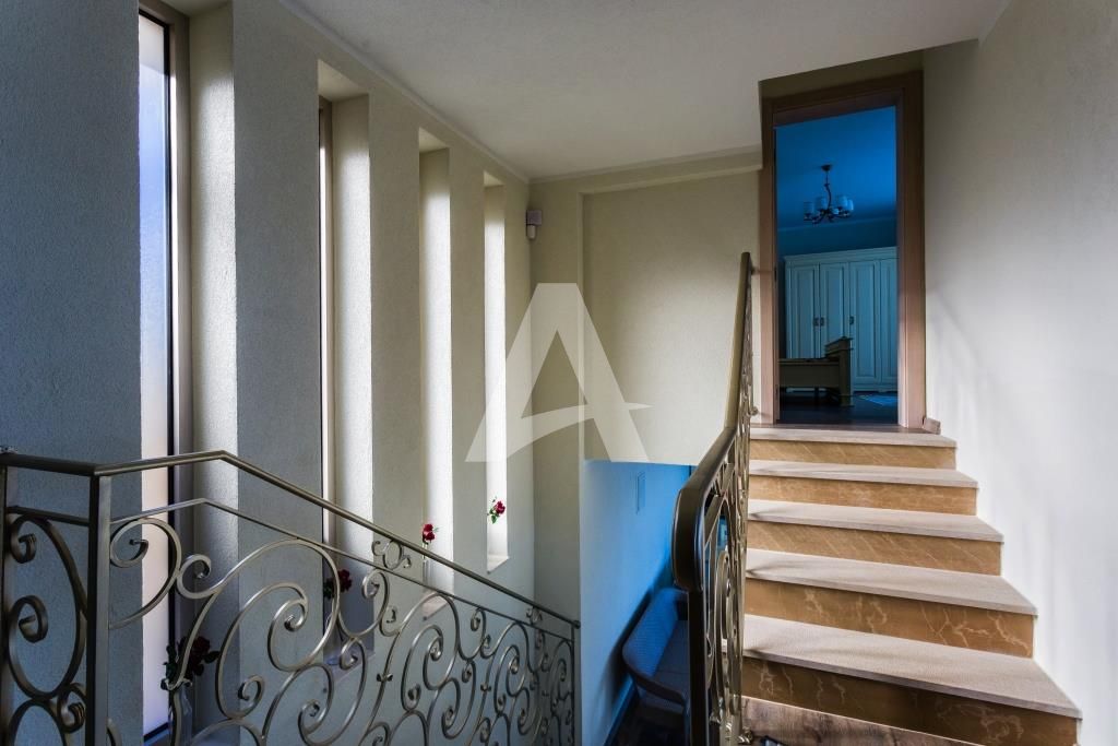 amforaproperty.com/Luksuzna vila na prvoj liniji, Krašići