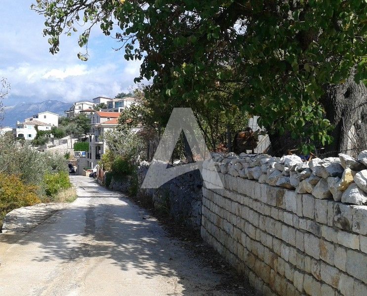 amforaproperty.com/Plac 5283m2- Krstac, Reževići