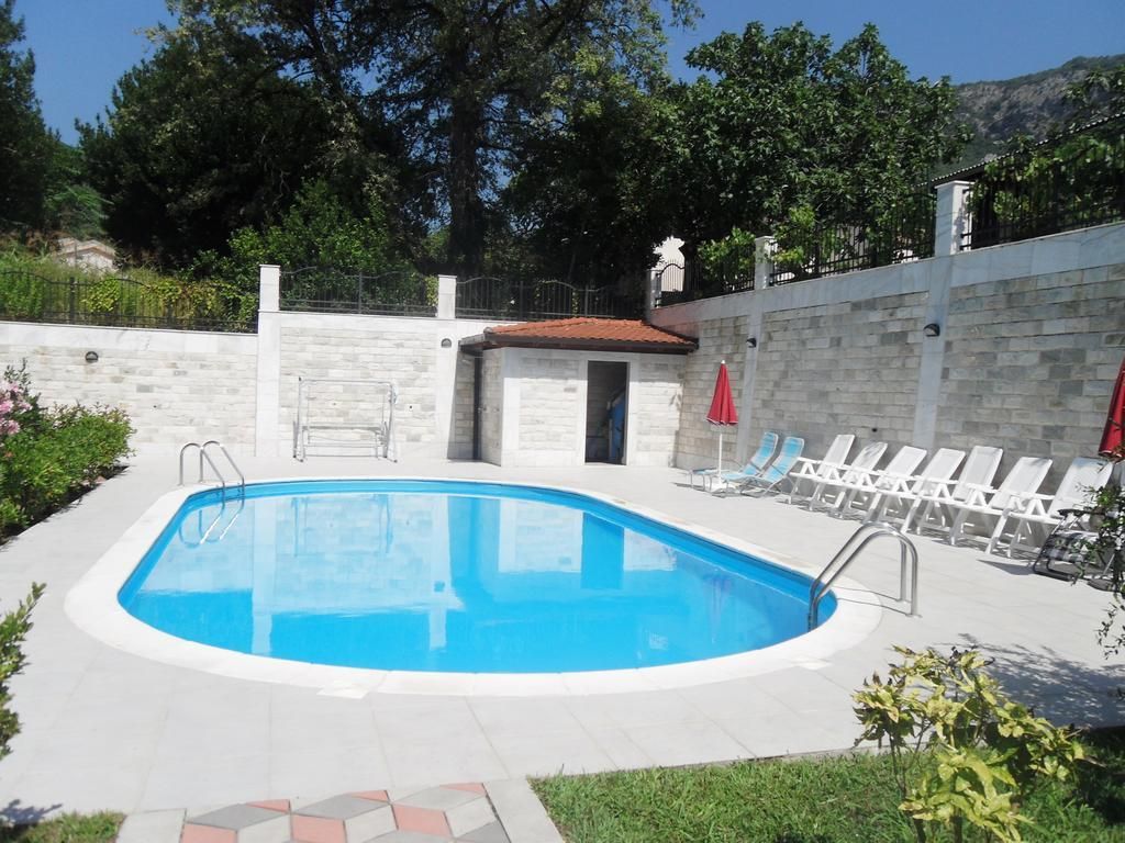 Dvosoban stan  69 m2 , Maini , Budva - Amfora Real Estate