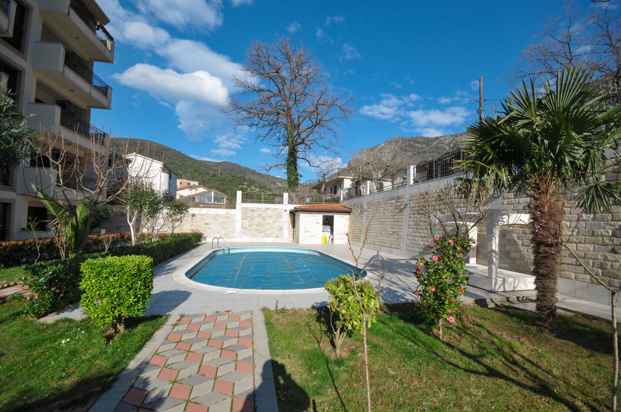 Dvosoban stan  69 m2 , Maini , Budva - Amfora Real Estate